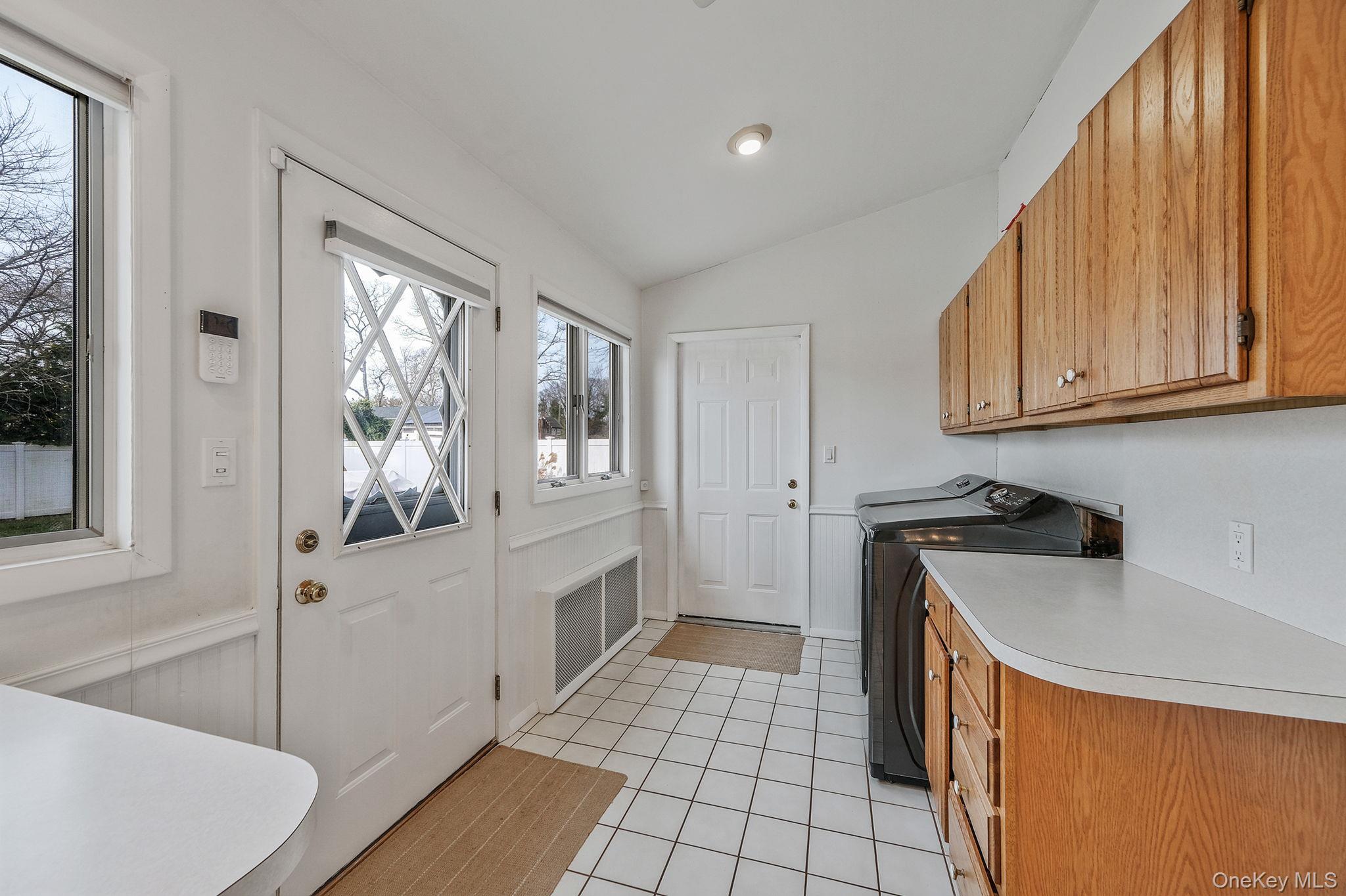 #19 photo, 114 Monroe Avenue, Patchogue , NY 11772