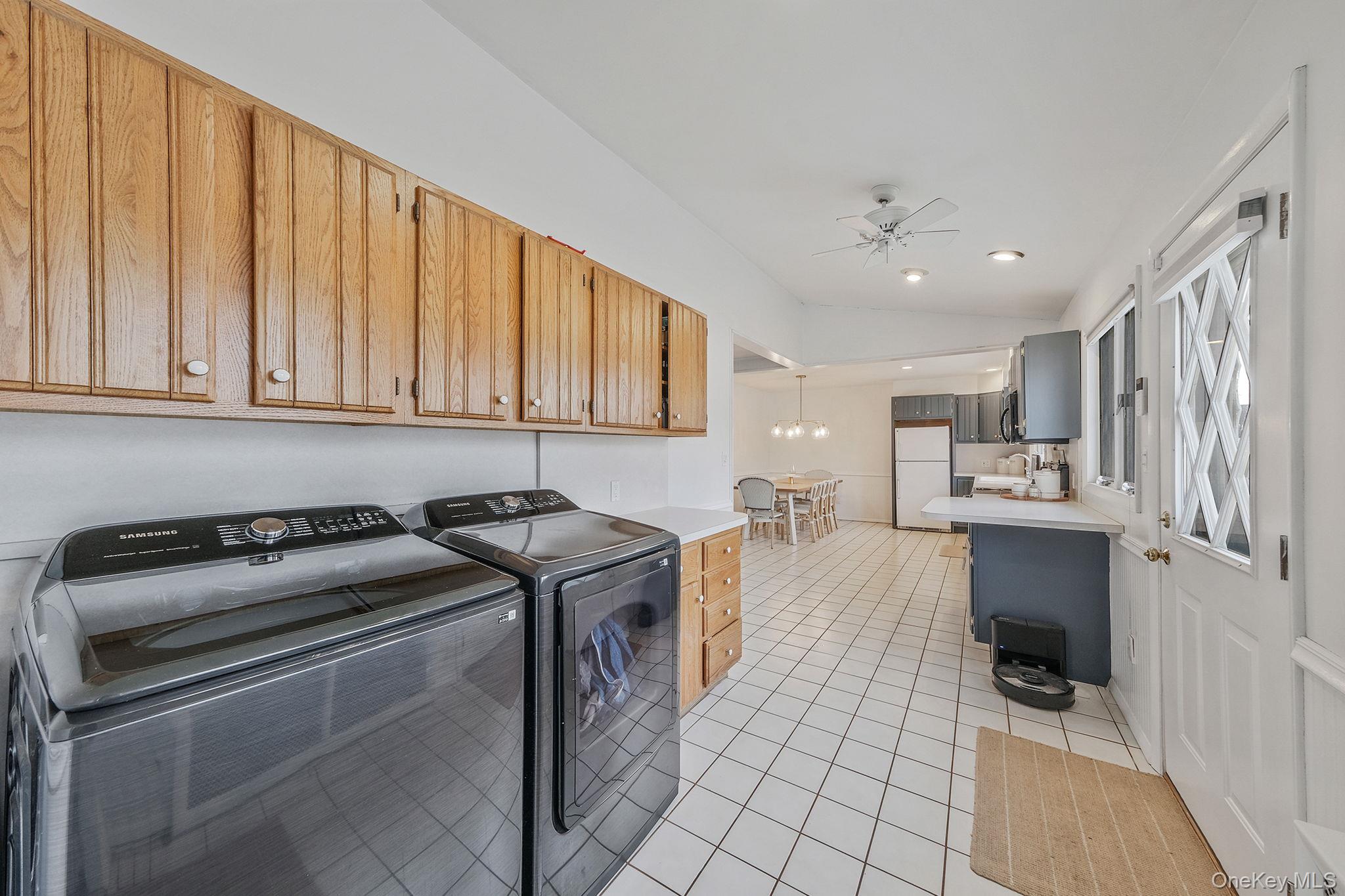 #20 photo, 114 Monroe Avenue, Patchogue , NY 11772