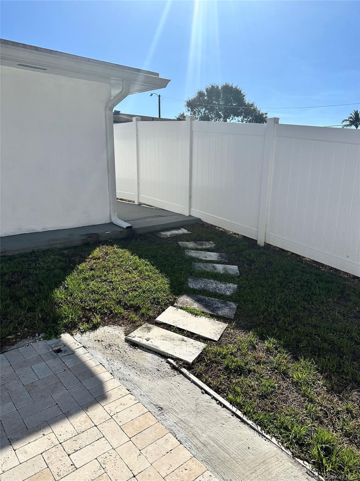 #15 photo, 8781 Johnson Street, Other , FL 33024