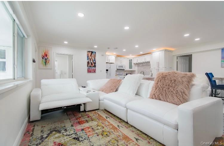 #8 photo, 8781 Johnson Street, Other , FL 33024