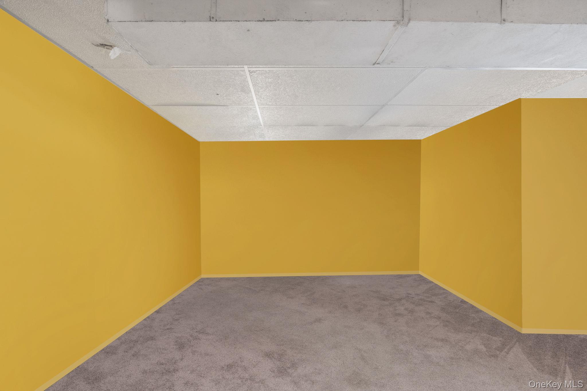 #20 photo, 3109 Devon Avenue, سوفولك Medford , NY 11763