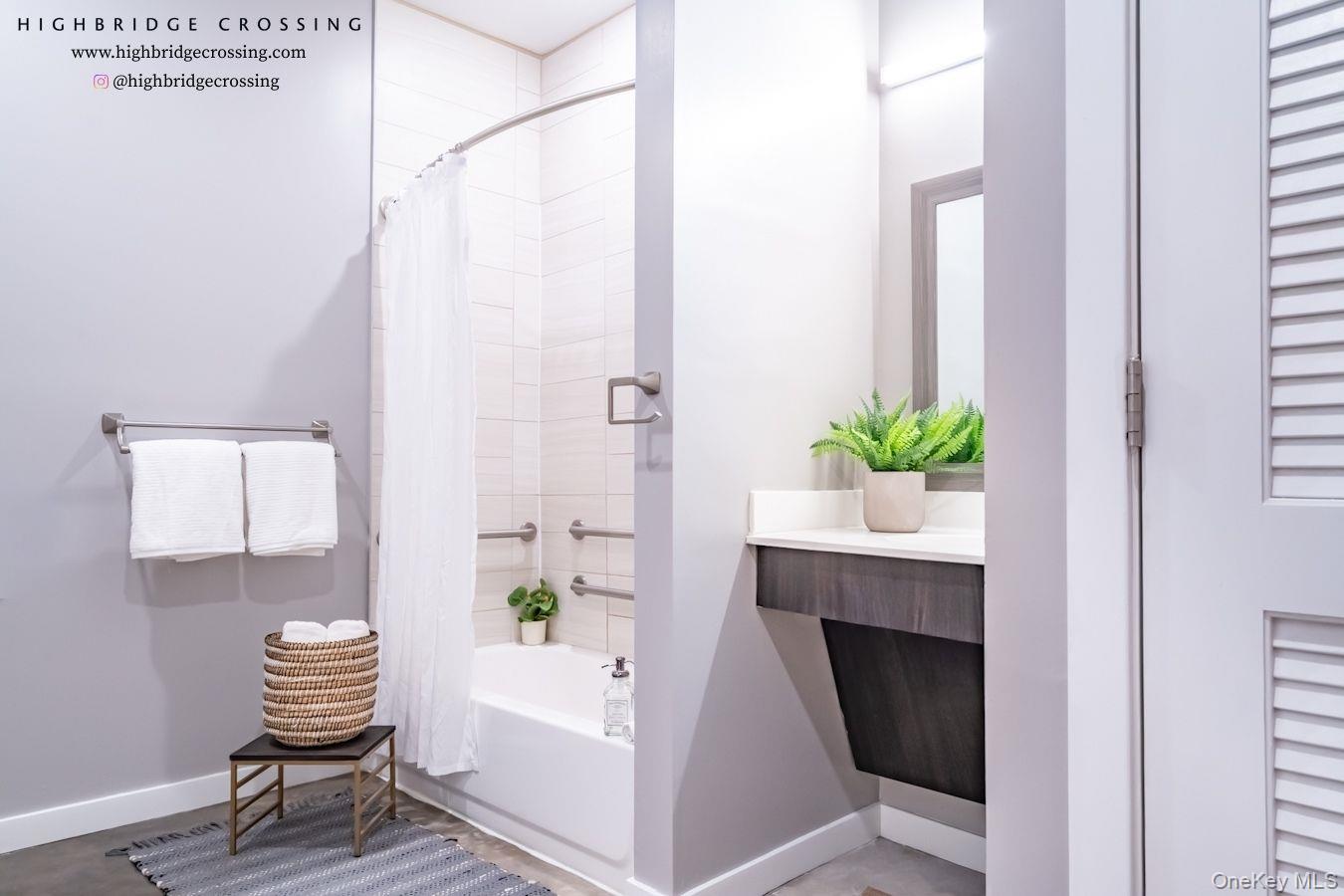 #4 photo, 128 Vineyard Avenue, Highland , NY 12528