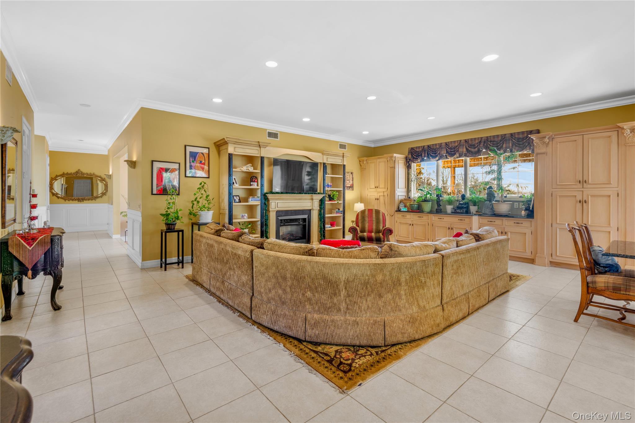 #11 photo, 28 Old Neck Road, سوفولك Center Moriches , NY 11934