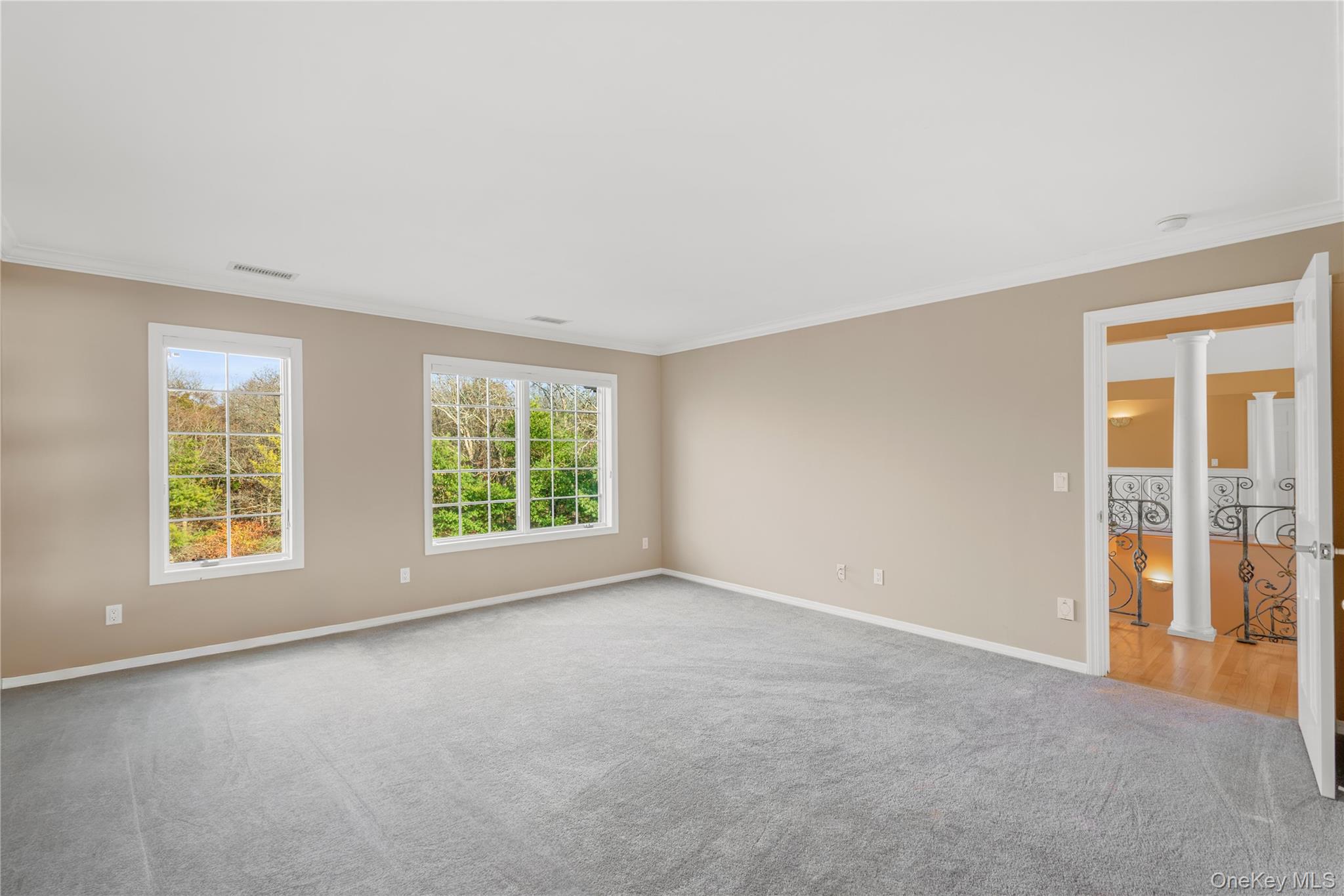 #19 photo, 28 Old Neck Road, سوفولك Center Moriches , NY 11934