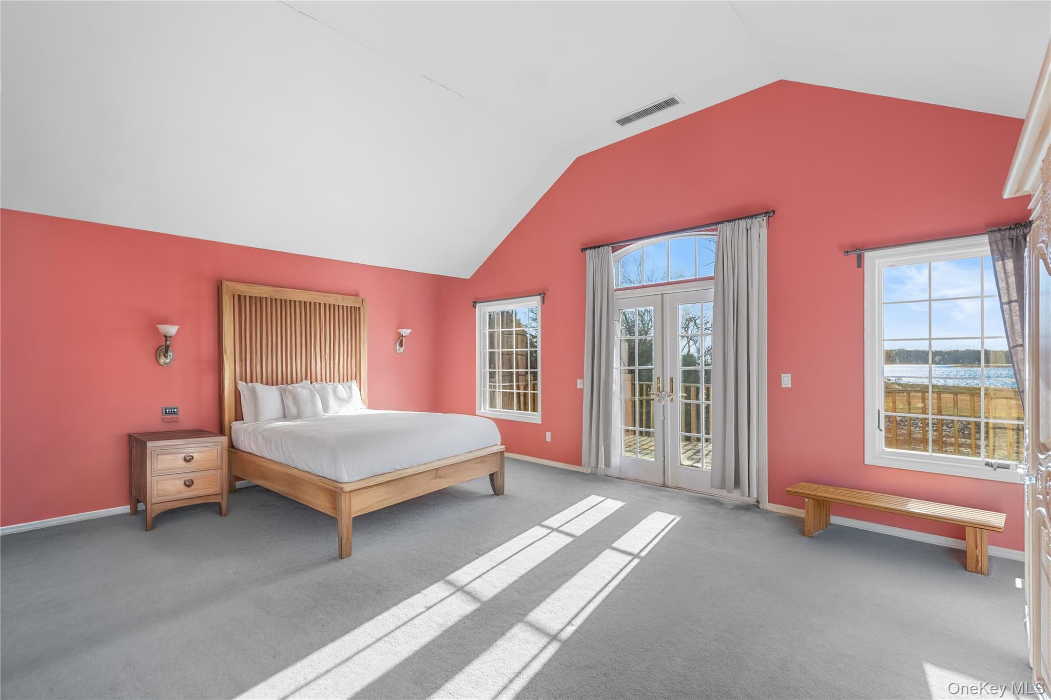 #20 photo, 28 Old Neck Road, سوفولك Center Moriches , NY 11934