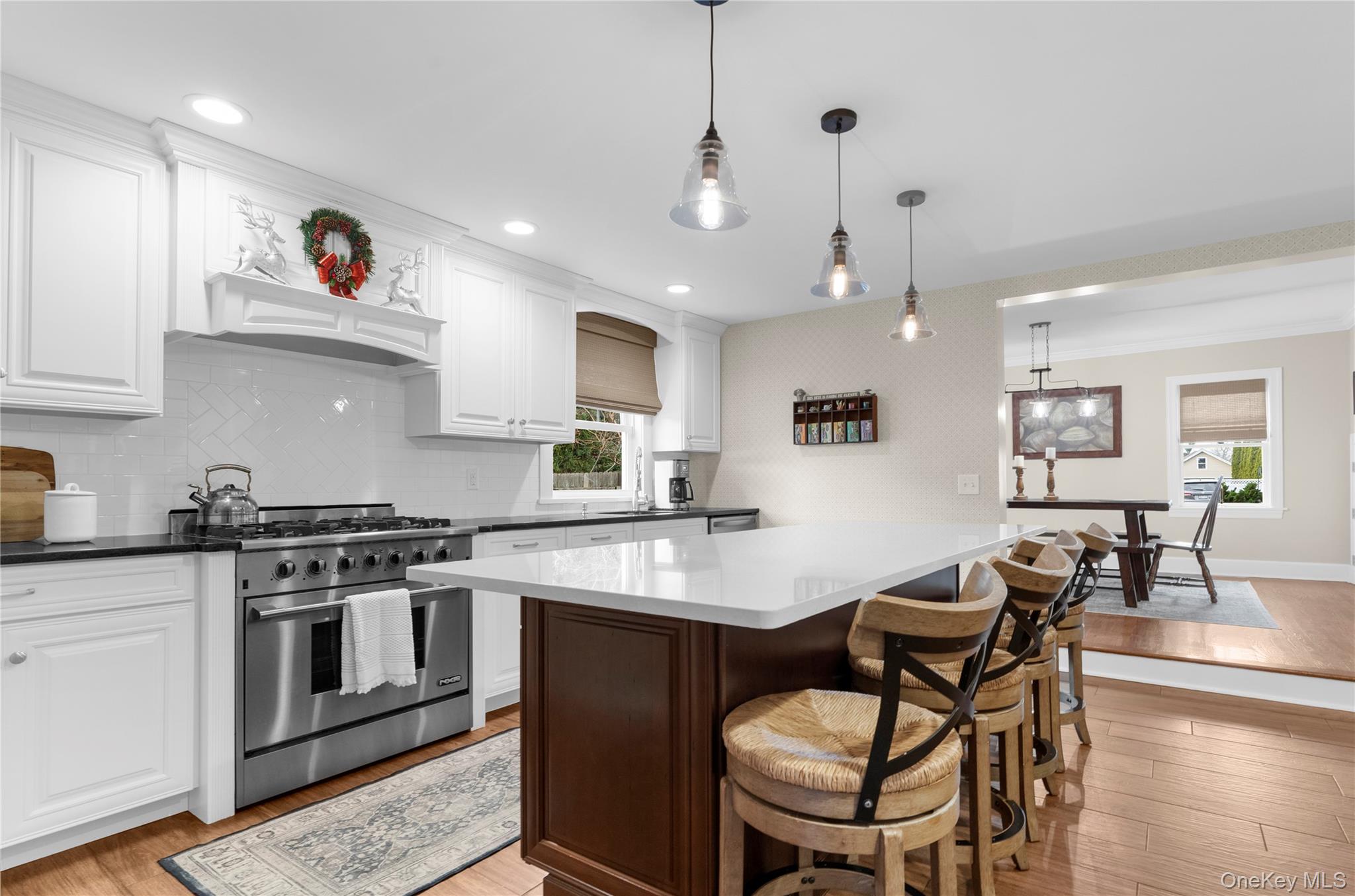 #10 photo, 117 Union Avenue, سوفولك Islip , NY 11751