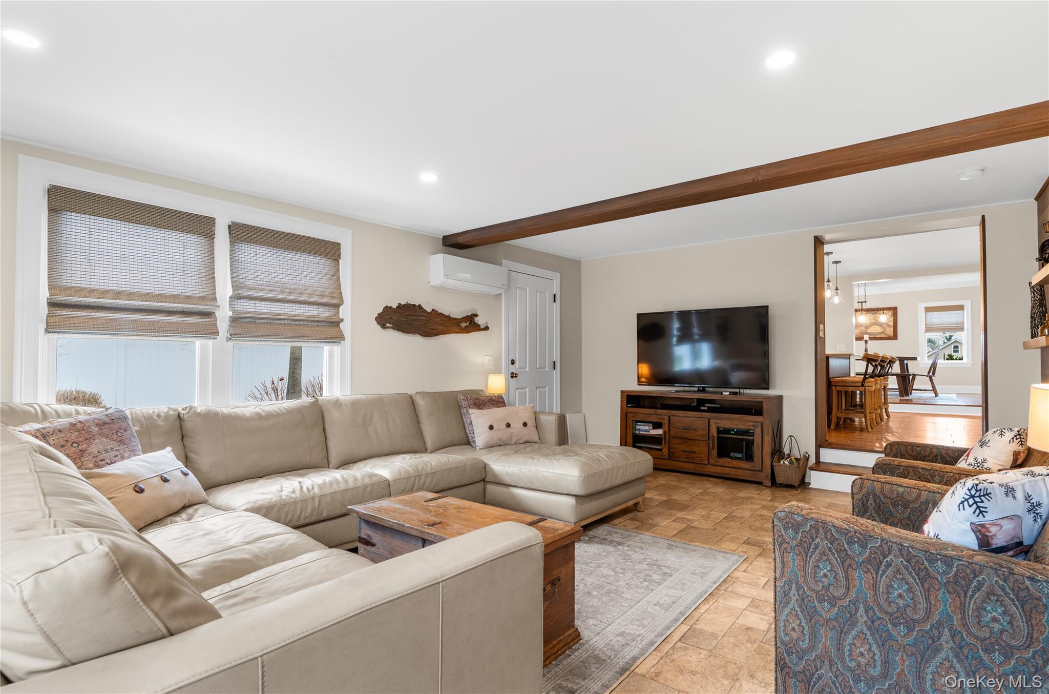 #14 photo, 117 Union Avenue, سوفولك Islip , NY 11751