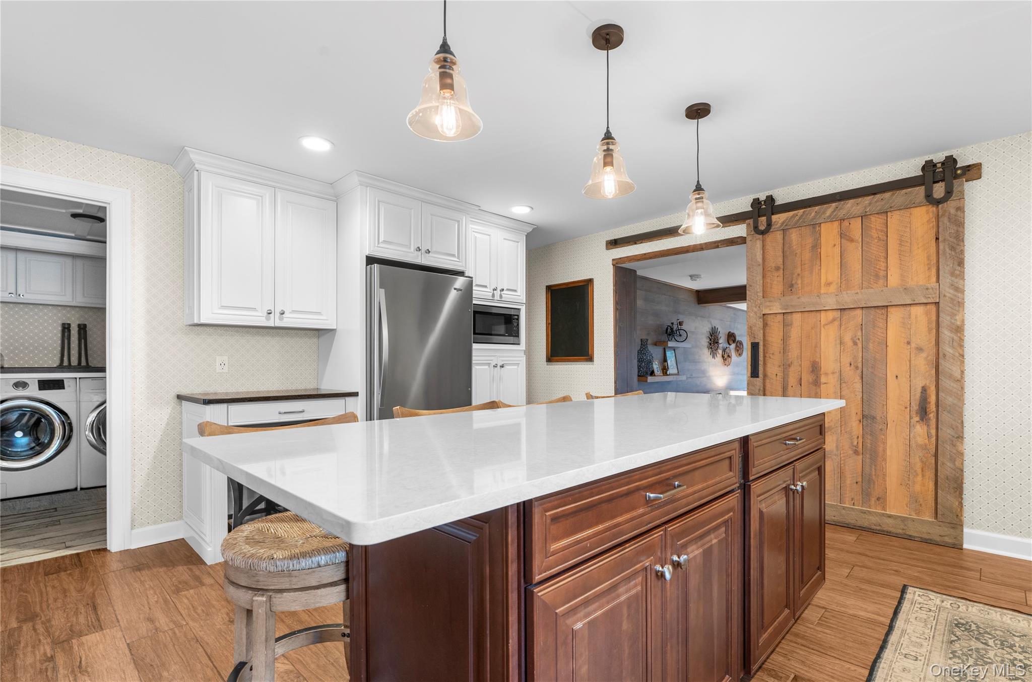 #16 photo, 117 Union Avenue, سوفولك Islip , NY 11751