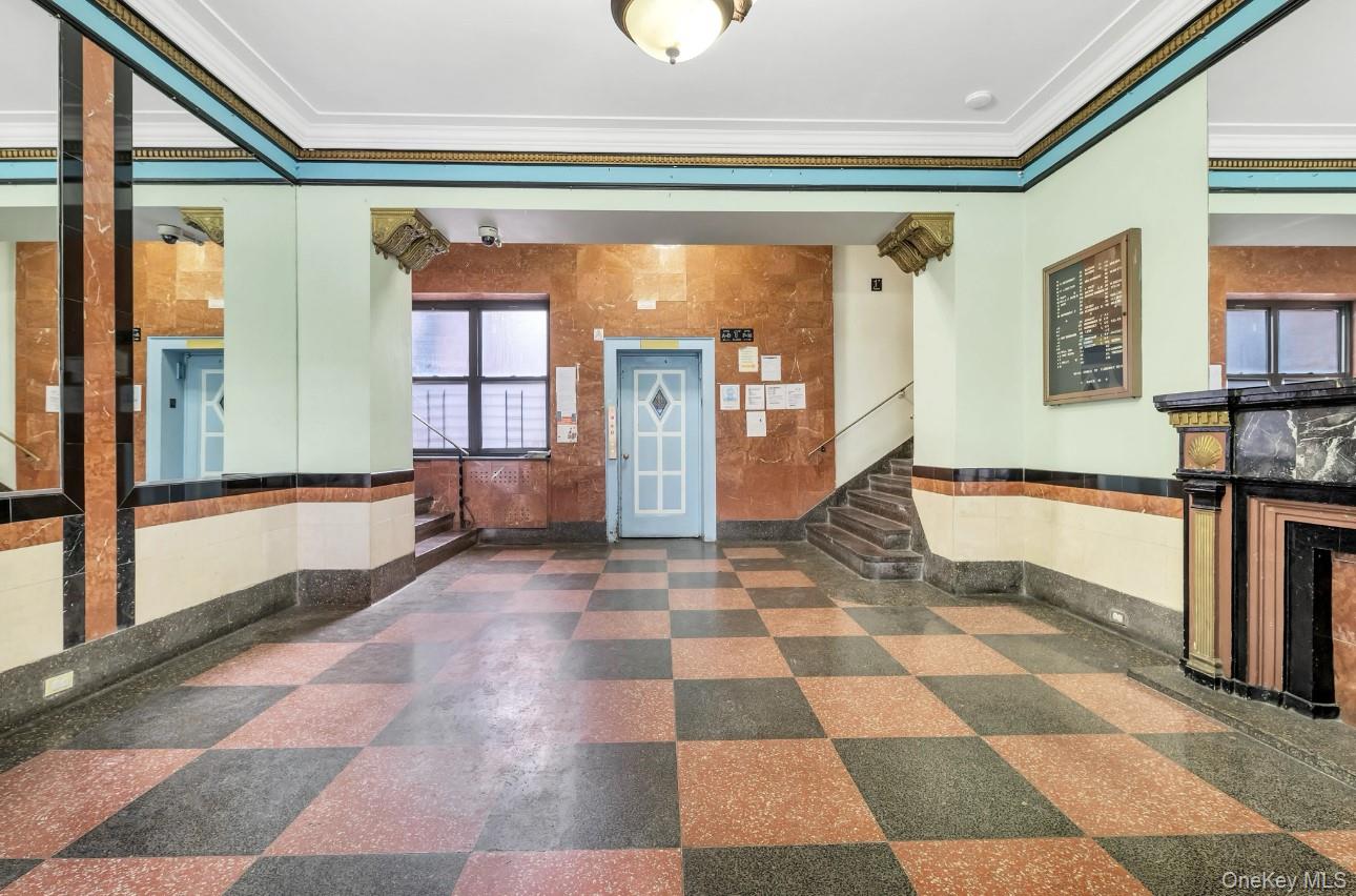 #4 photo, 40-05 Ithaca Street, एल्महर्स्ट Elmhurst , NY 11373