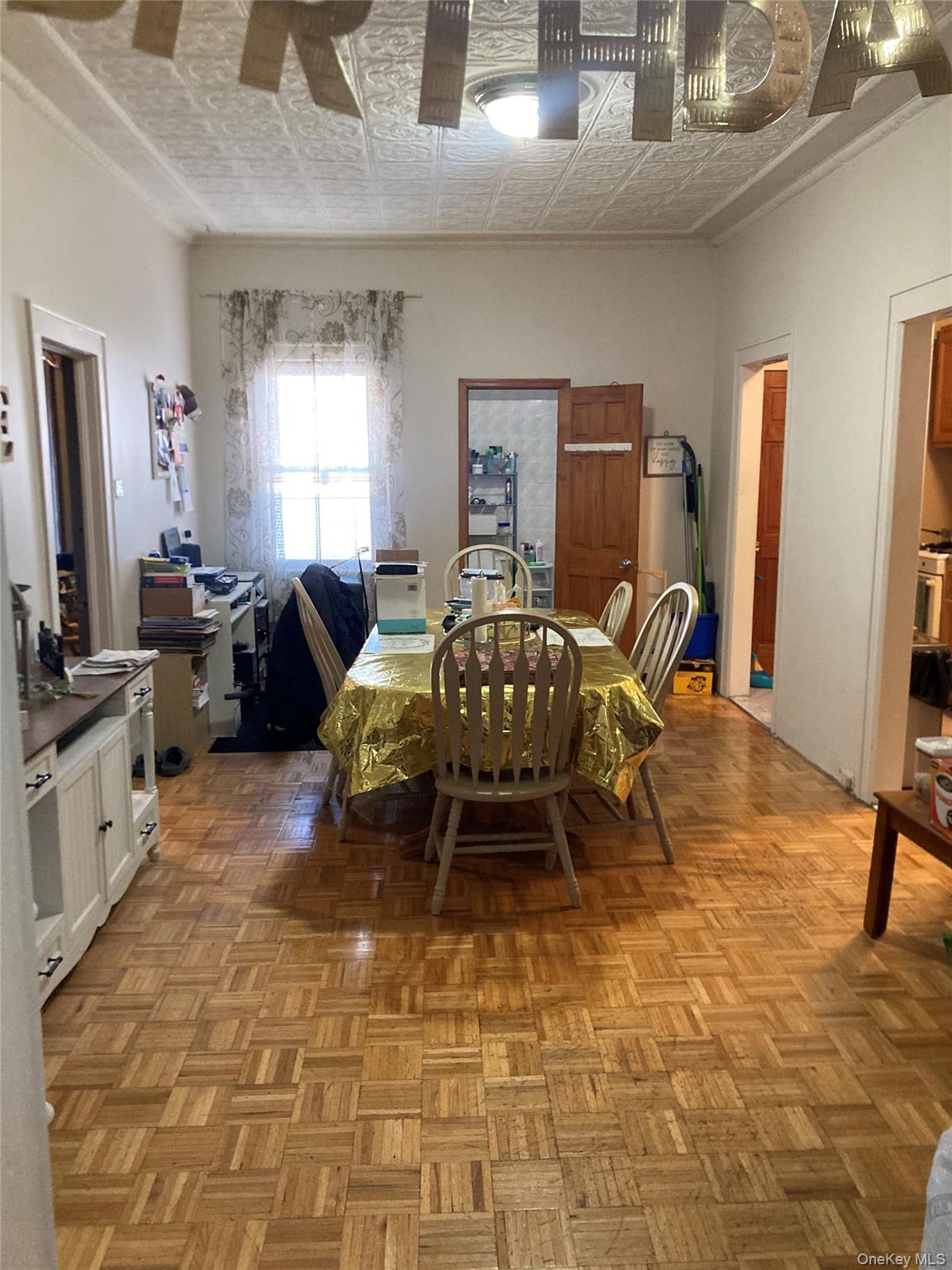 #18 photo, 777 W Merrick Road, ناسو Valley Stream , NY 11580