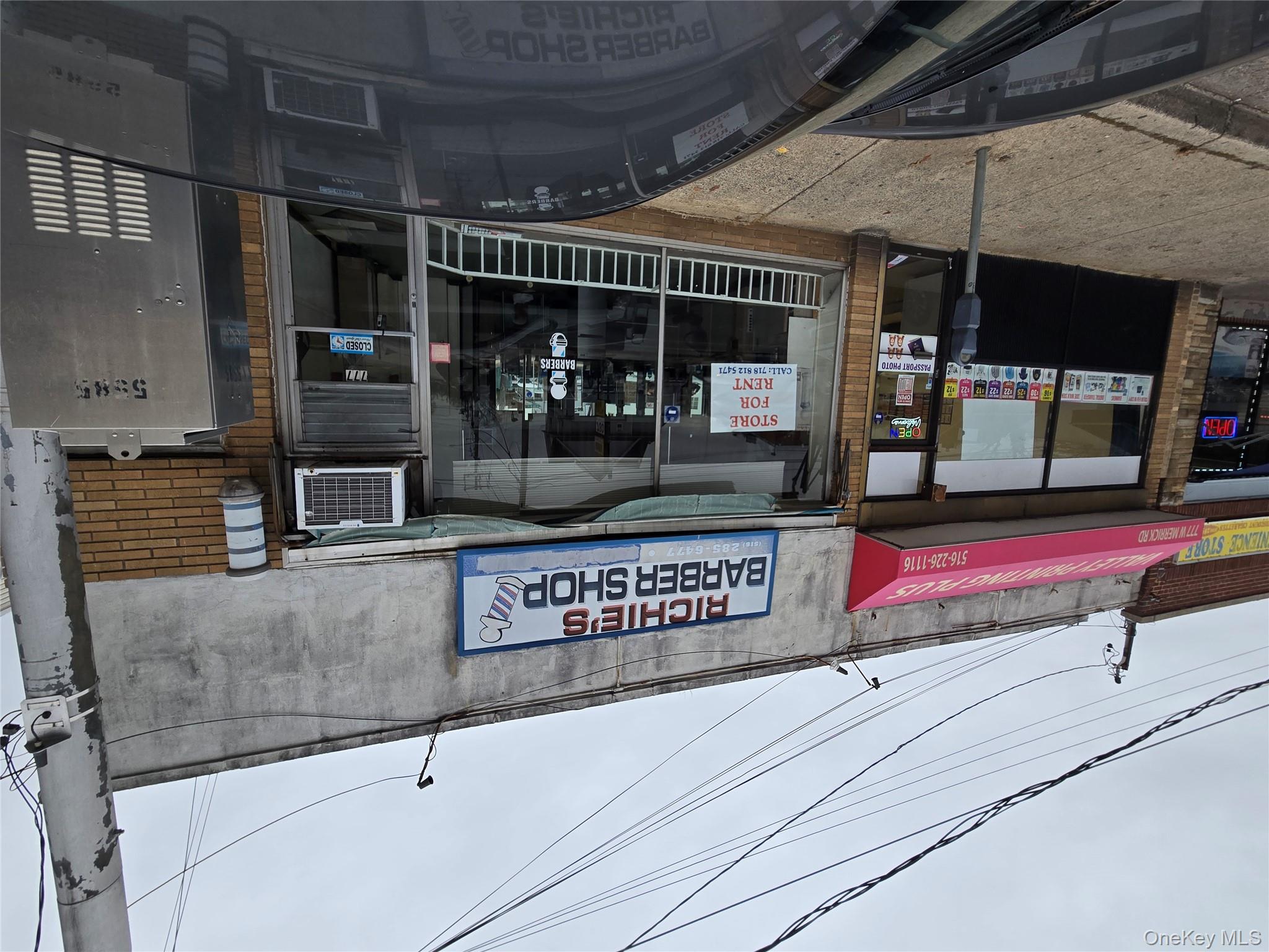 #2 photo, 777 W Merrick Road, ناسو Valley Stream , NY 11580