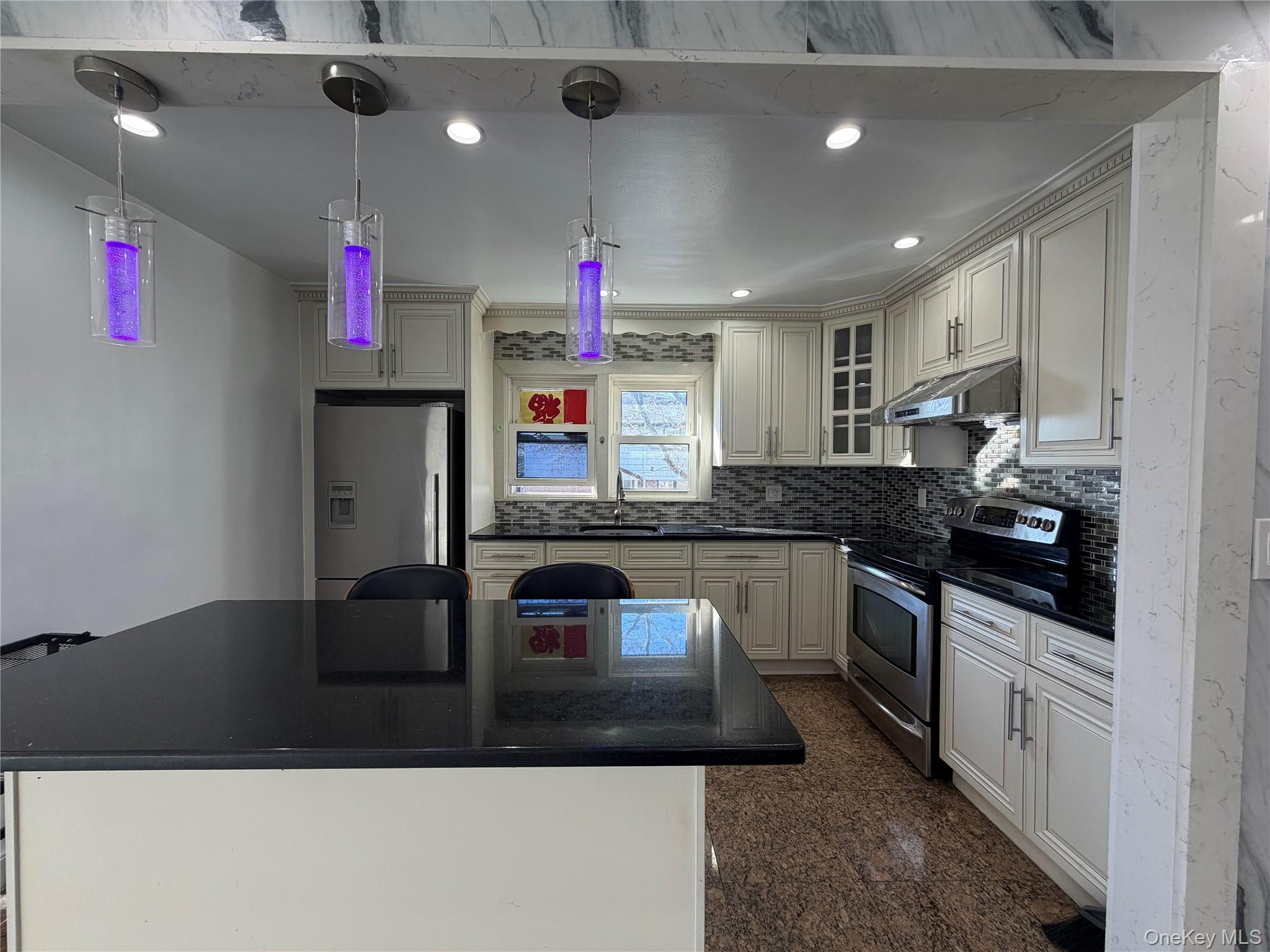 #5 photo, 224-01 59 Avenue, كوينز Bayside , NY 11364