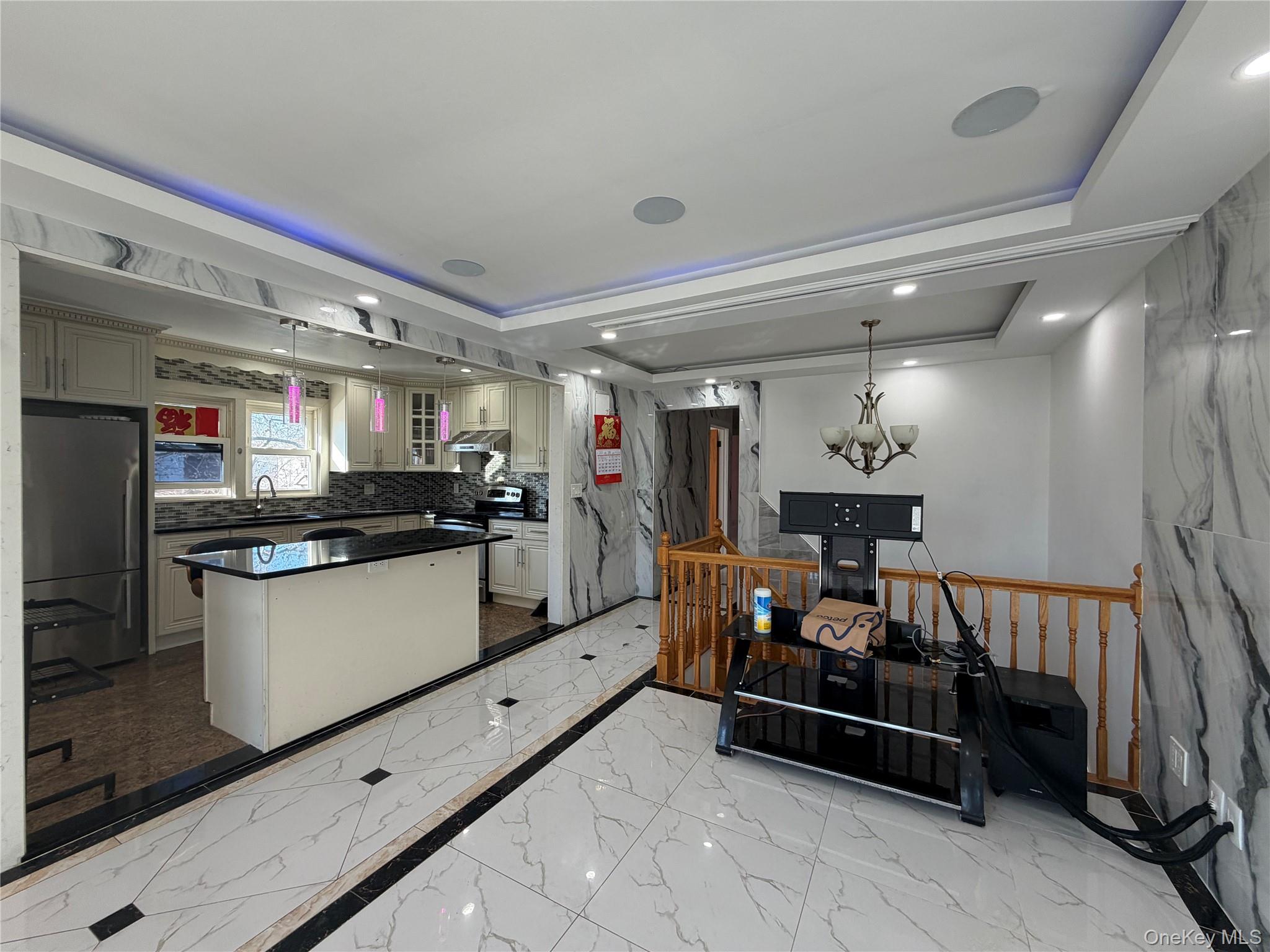 #7 photo, 224-01 59 Avenue, كوينز Bayside , NY 11364