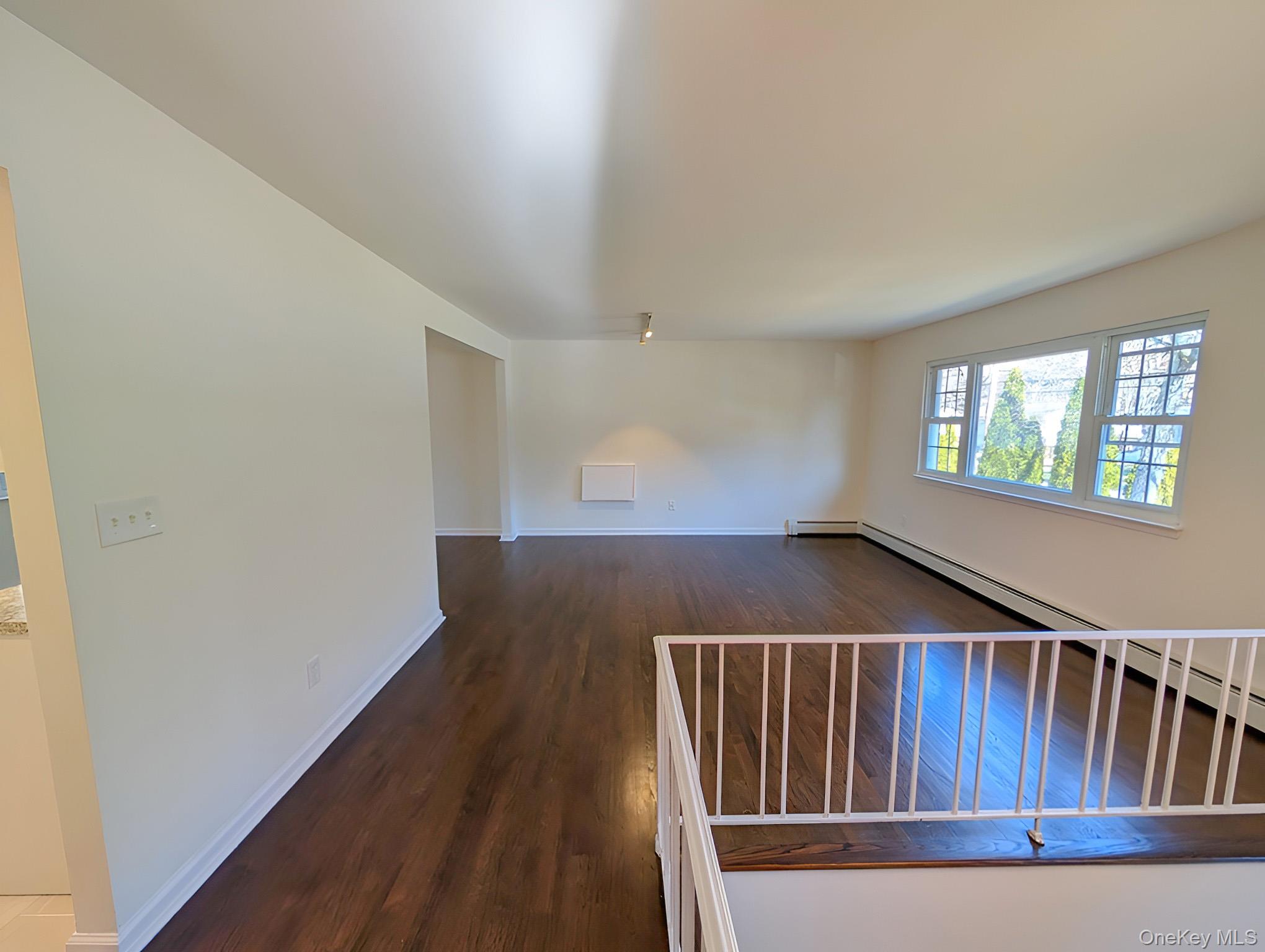 #2 photo, 562 Westbrook Drive, Cortlandt Manor , NY 10567