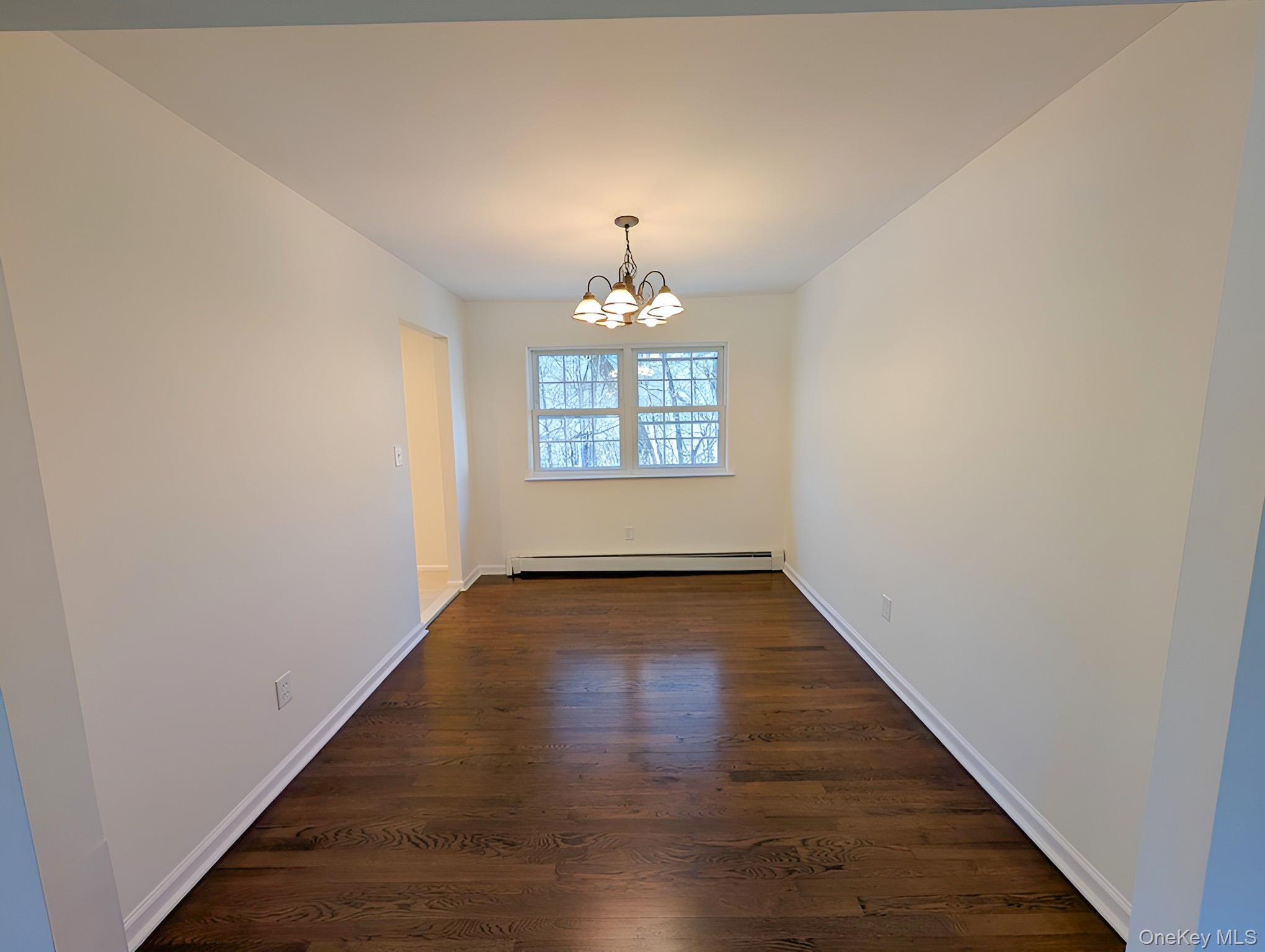 #5 photo, 562 Westbrook Drive, Cortlandt Manor , NY 10567