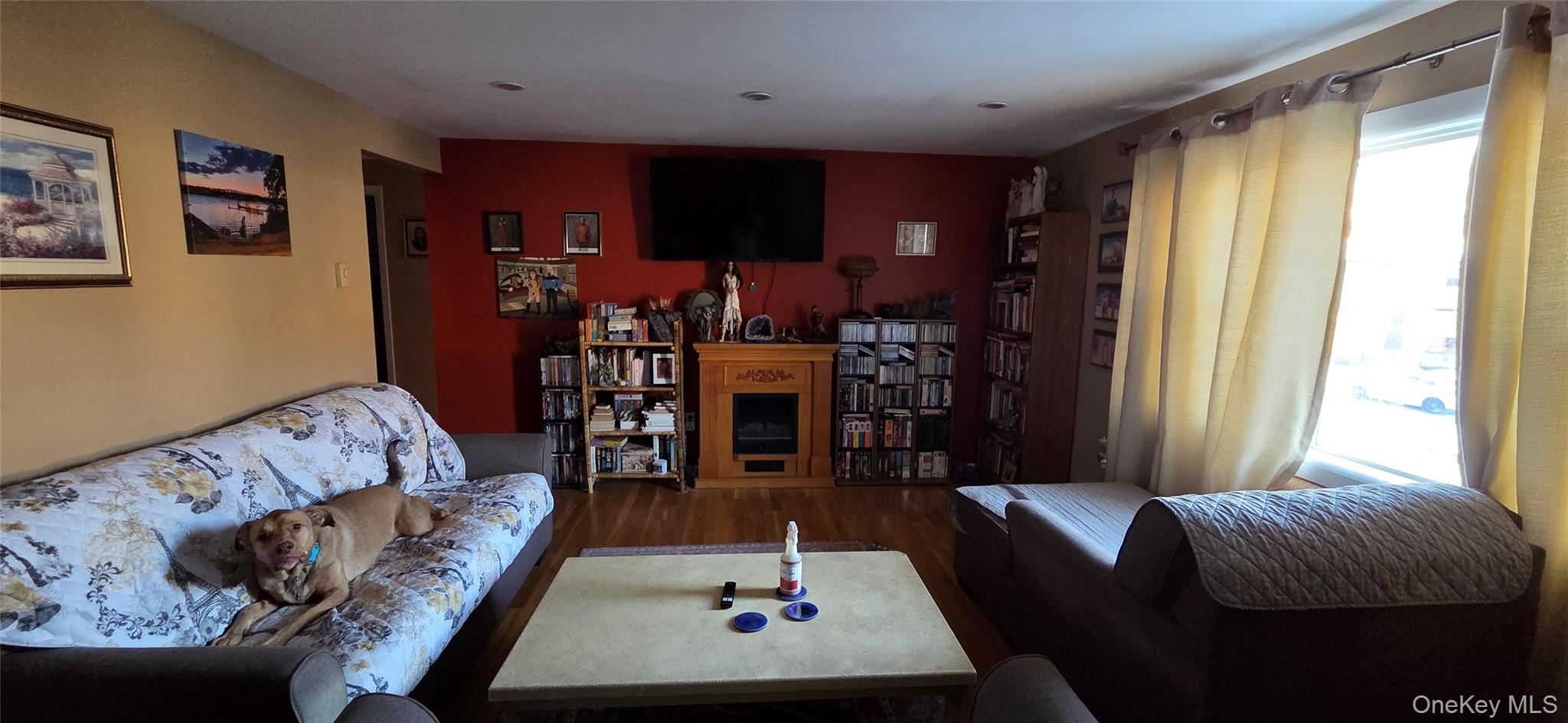 #1 photo, 404 Parr Meadow Drive, 뉴욕주 Newburgh , NY 12550