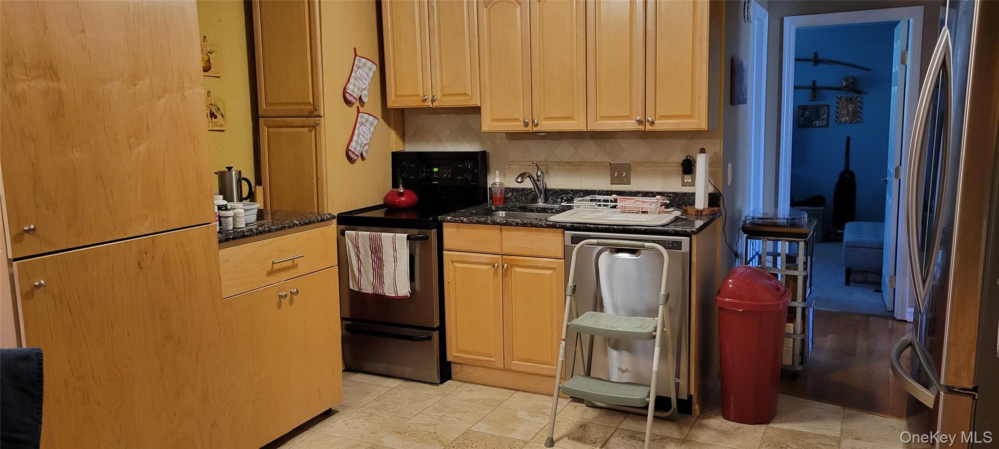 #7 photo, 404 Parr Meadow Drive, 뉴욕주 Newburgh , NY 12550