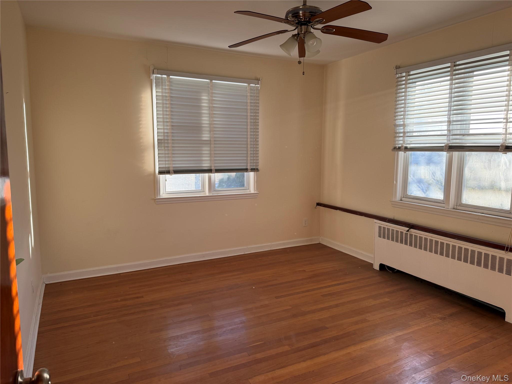 #12 photo, 512 Minnieford Avenue, 브롱크스 Bronx , NY 10464