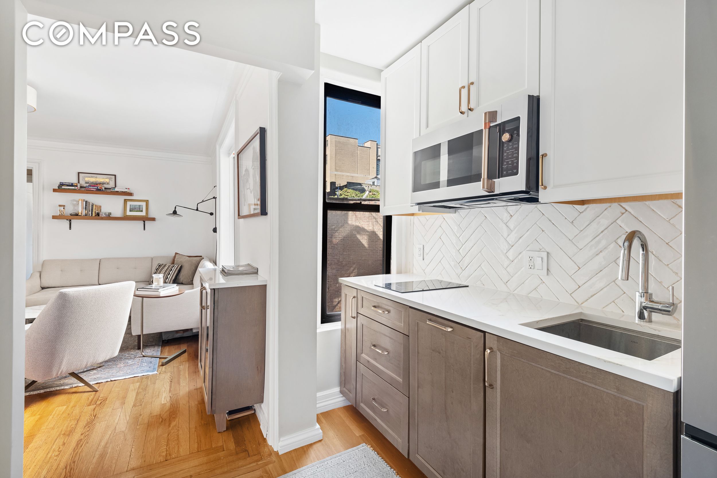 #5 photo, 319 W 18th Street, Манхэттен ‖ Chelsea , NY 10011