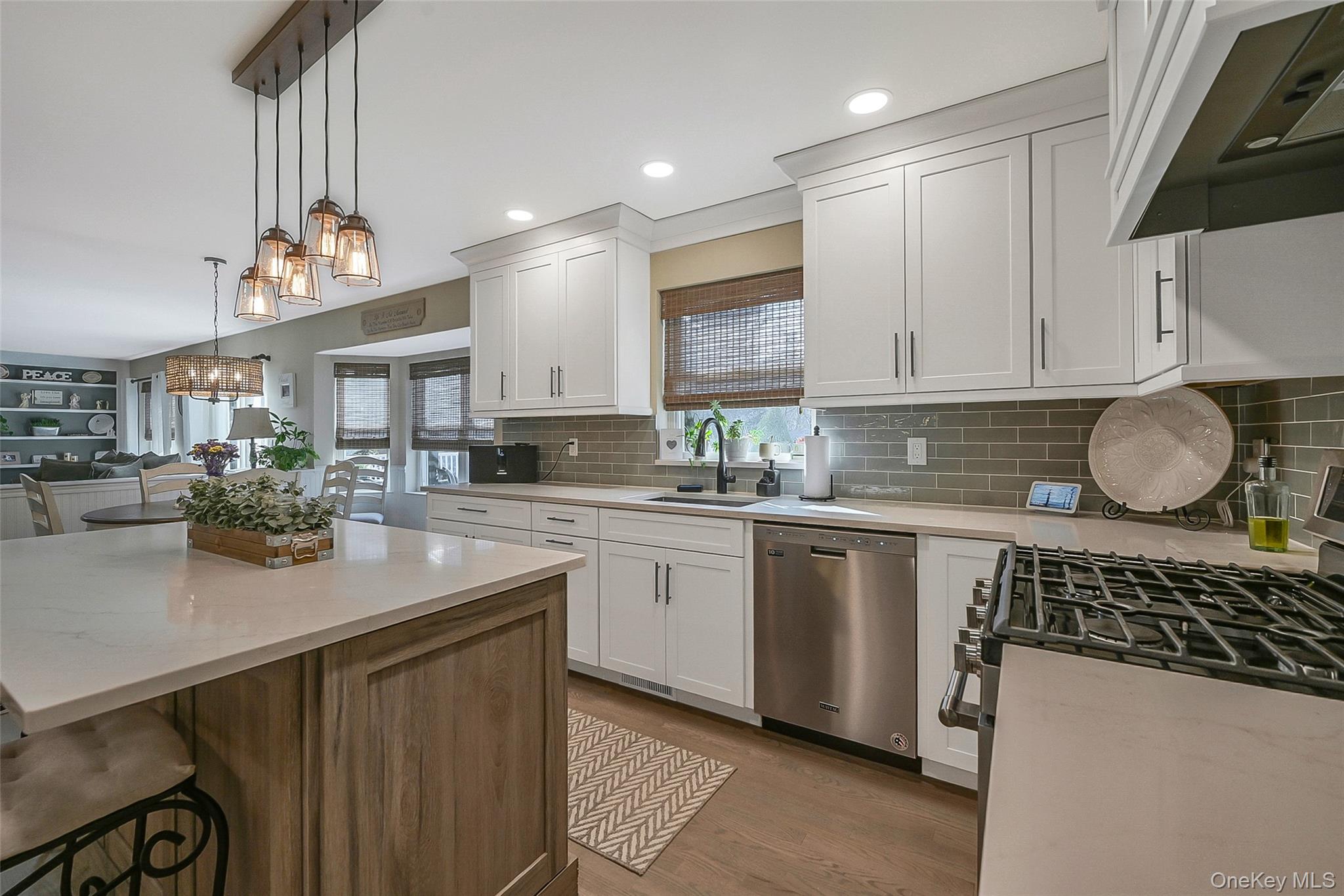 #10 photo, 4 Apple Lane, سوفولك Wading River , NY 11792