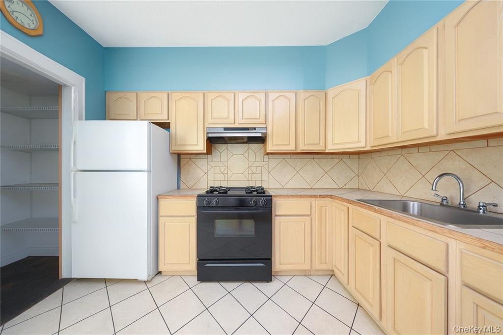 #10 photo, 2044 71st Street, Brooklyn , NY 11204