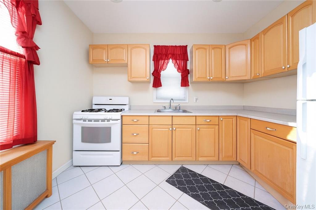 #3 photo, 2044 71st Street, Brooklyn , NY 11204