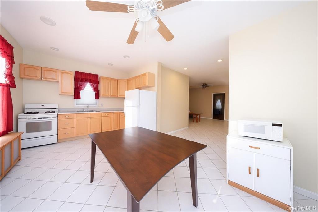 #4 photo, 2044 71st Street, Brooklyn , NY 11204