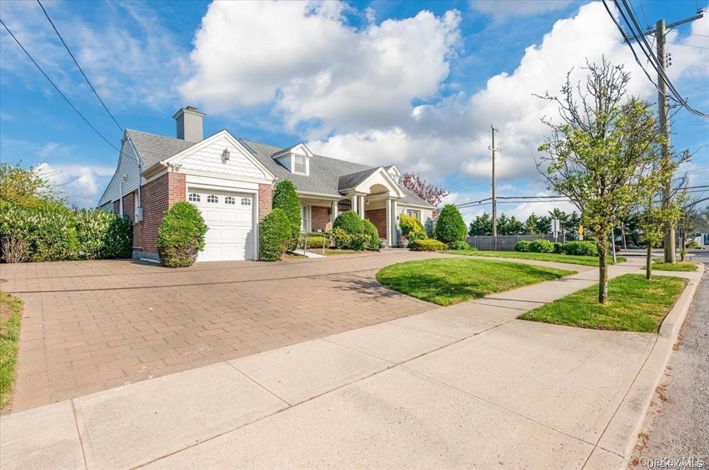 #1 photo, 102 Richard Street, Нассау ‖ Atlantic Beach , NY 11509