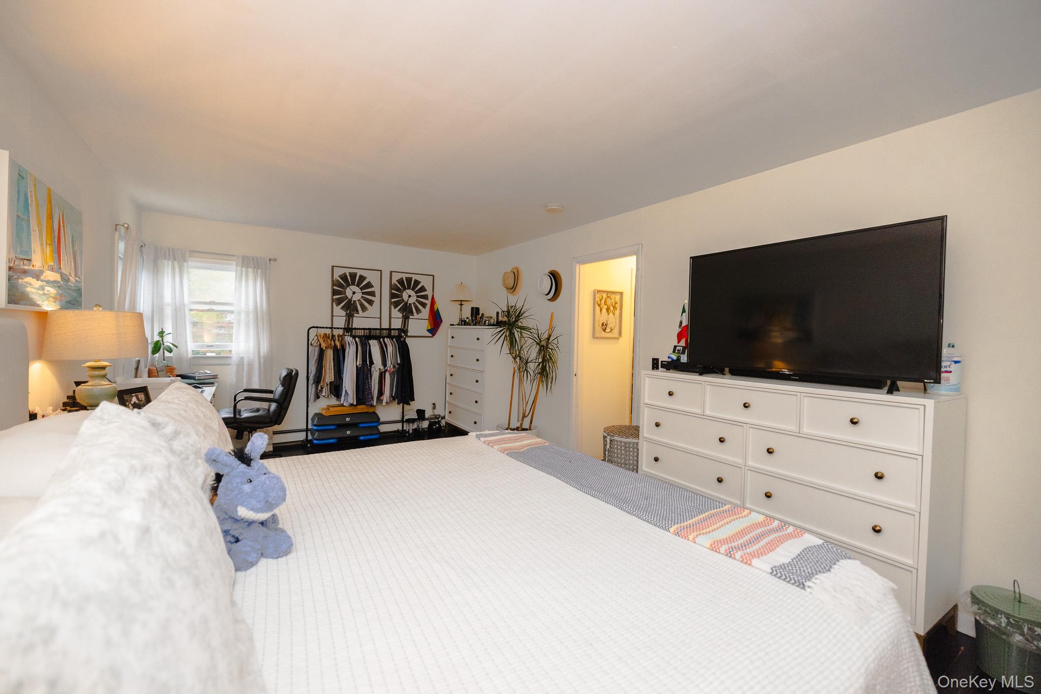 #15 photo, 94 Kings Drive, Riverhead , NY 11901