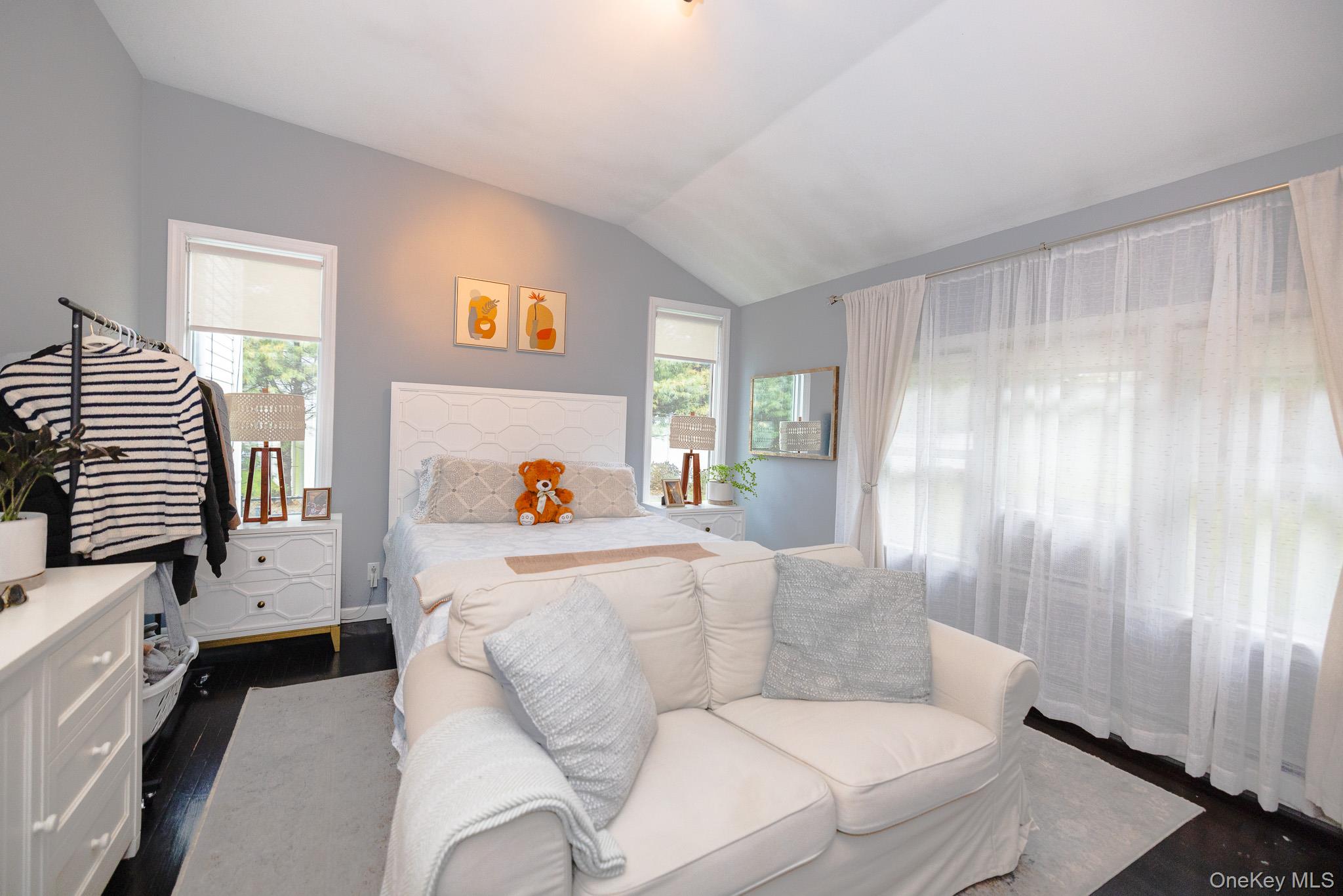 #18 photo, 94 Kings Drive, Riverhead , NY 11901