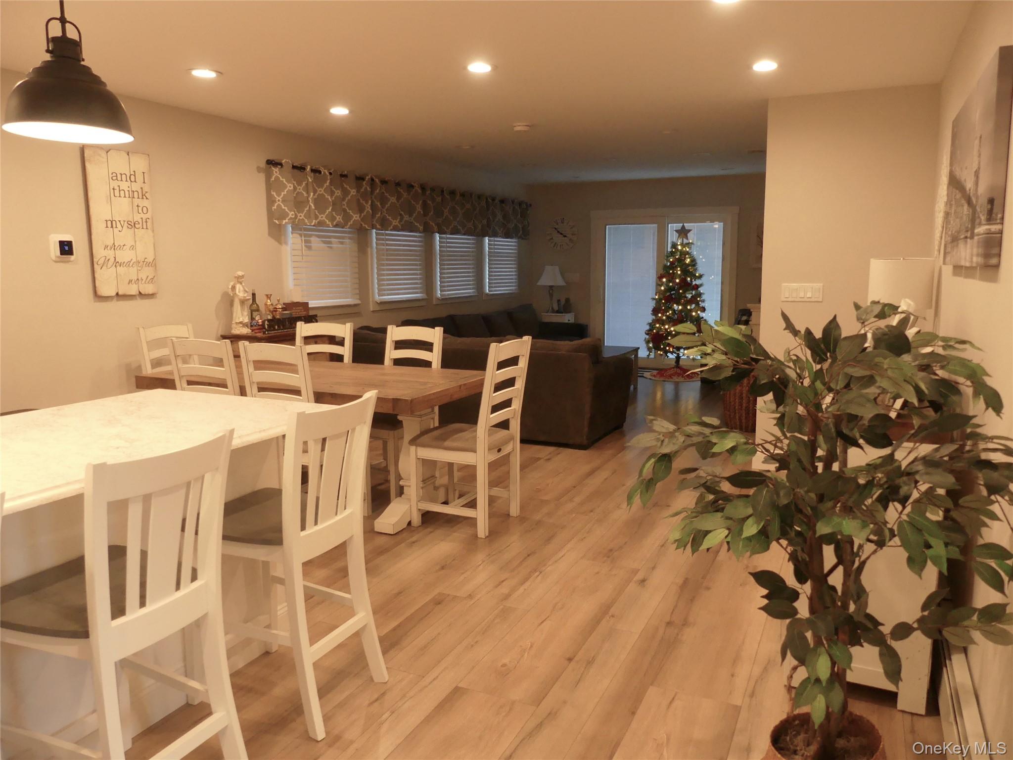 #3 photo, 108 Pilcher Street, سوفولك Babylon , NY 11702