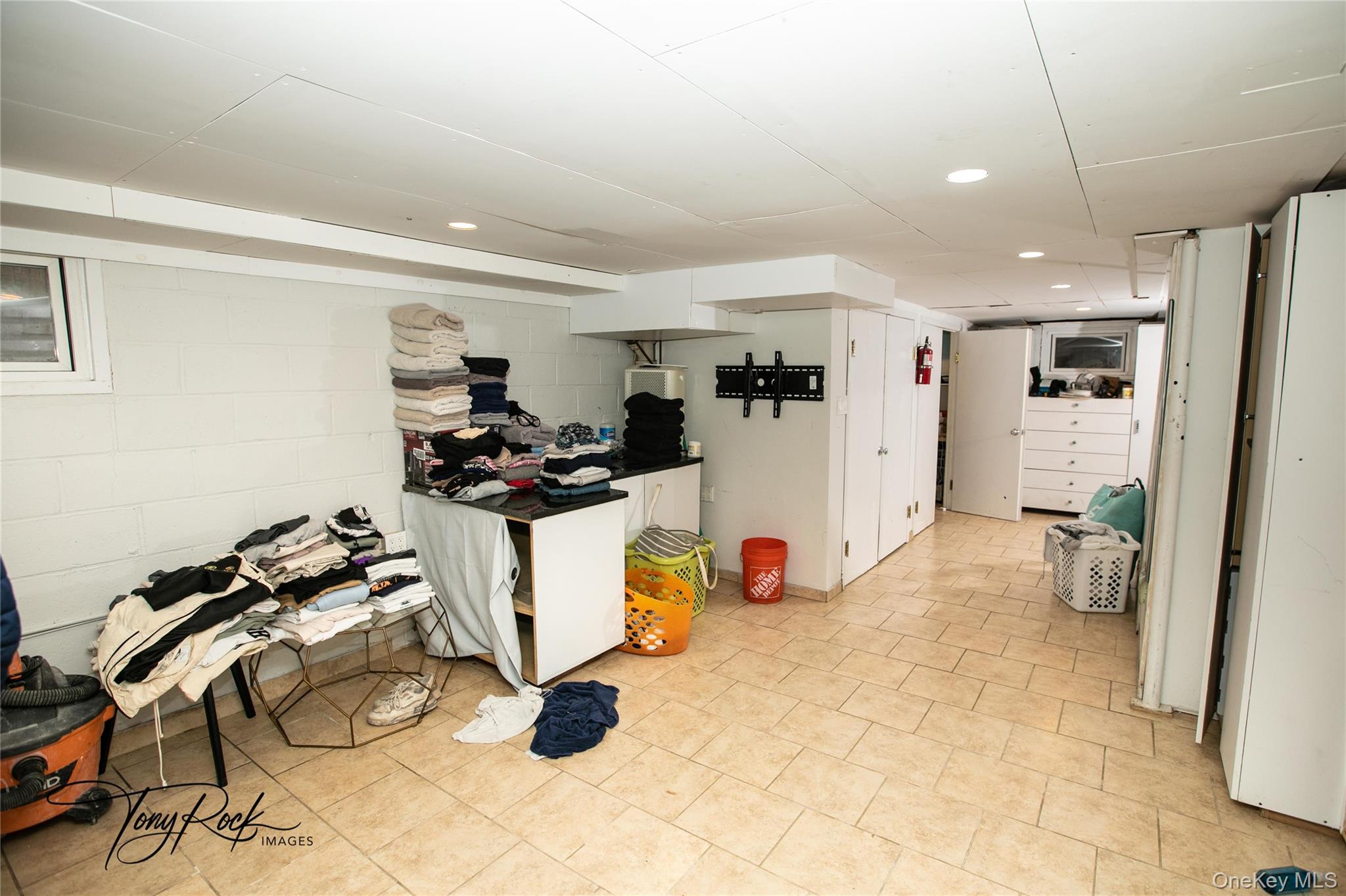 #14 photo, 17 Glamford Avenue, Нассау ‖ Port Washington , NY 11050