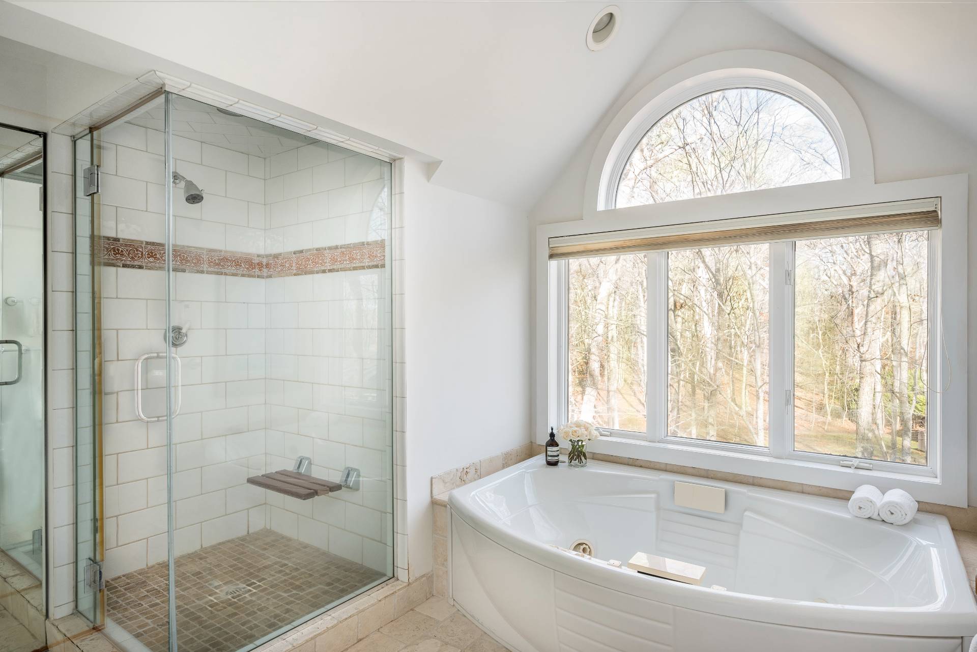 #16 photo, 6 Old Orchard Lane, سوفولك East Hampton , NY 11937