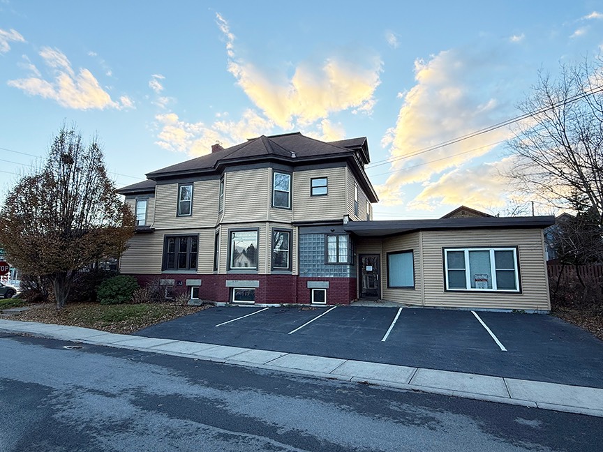 #4 photo, 341-343 Main St, Oneonta , NY 13820