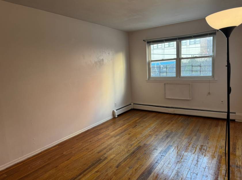 #11 photo, 142-15 38th Avenue, #1 Ground Floor, كوينز Flushing , NY 11354