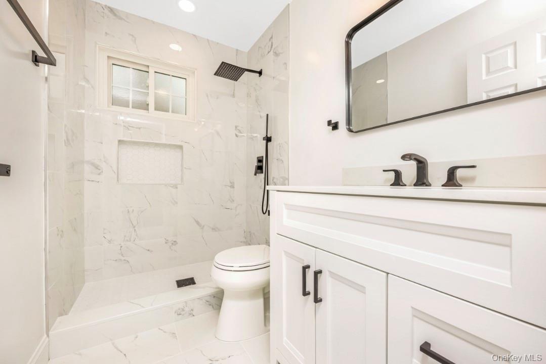 #19 photo, 59 Nelson Road, Selden , NY 11784