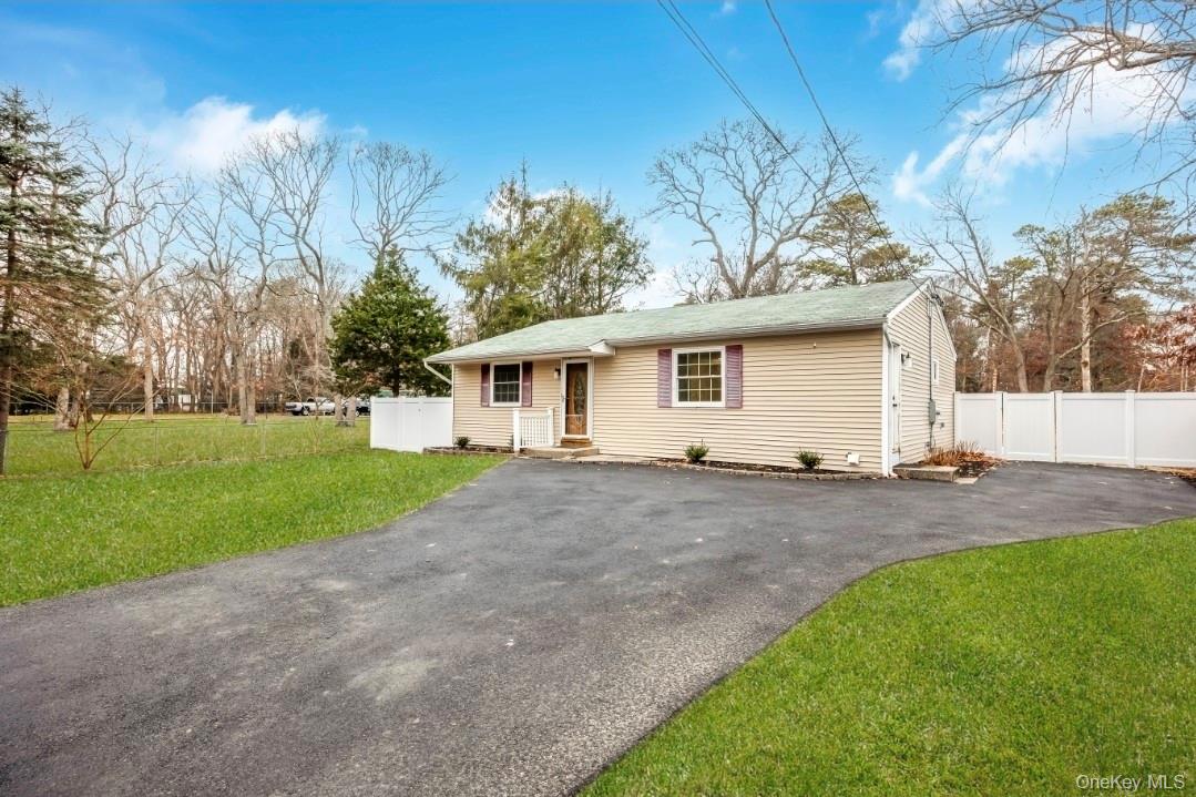 #4 photo, 59 Nelson Road, Selden , NY 11784