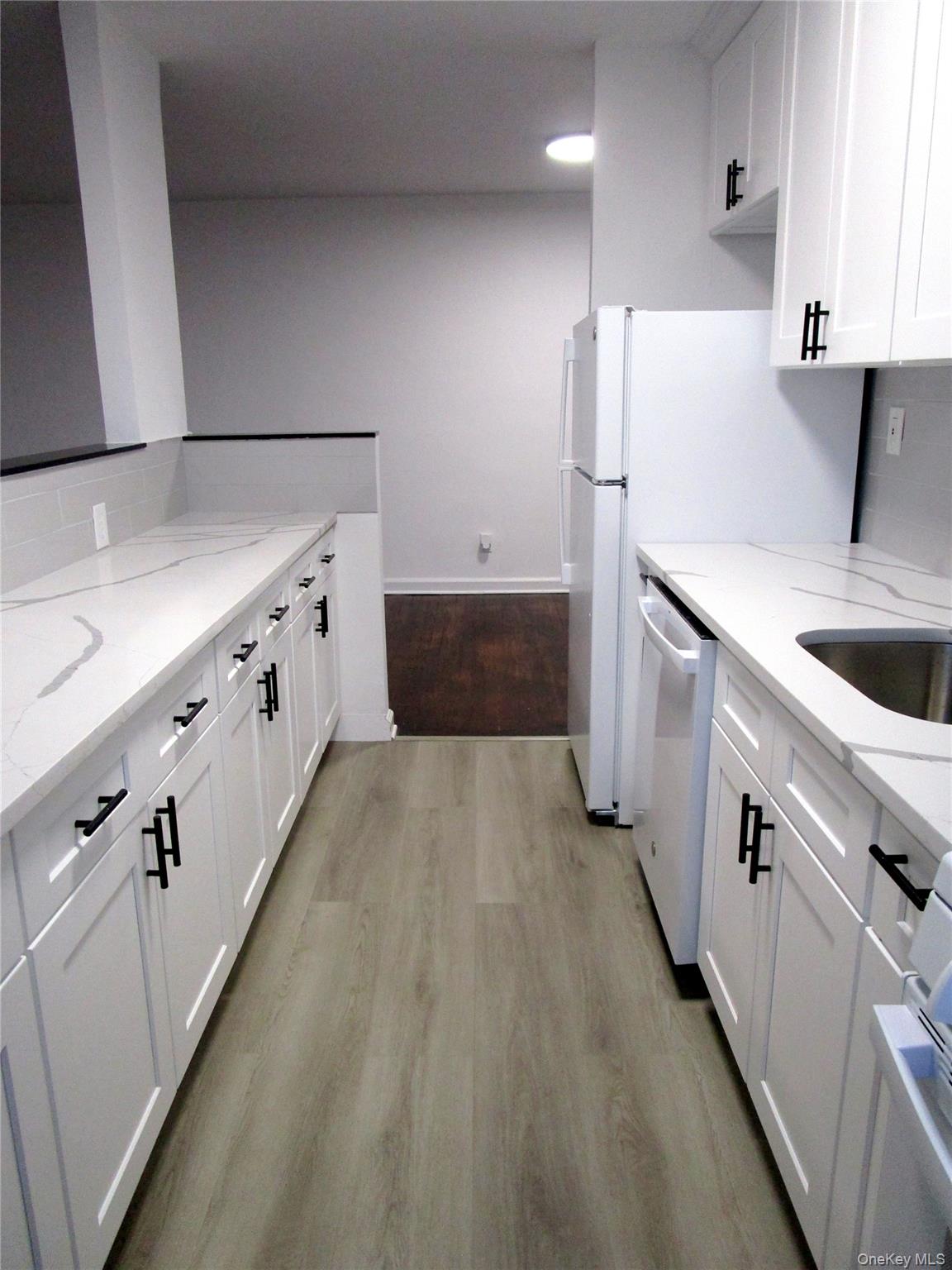 #16 photo, 1 Oakridge Place, Eastchester , NY 10709