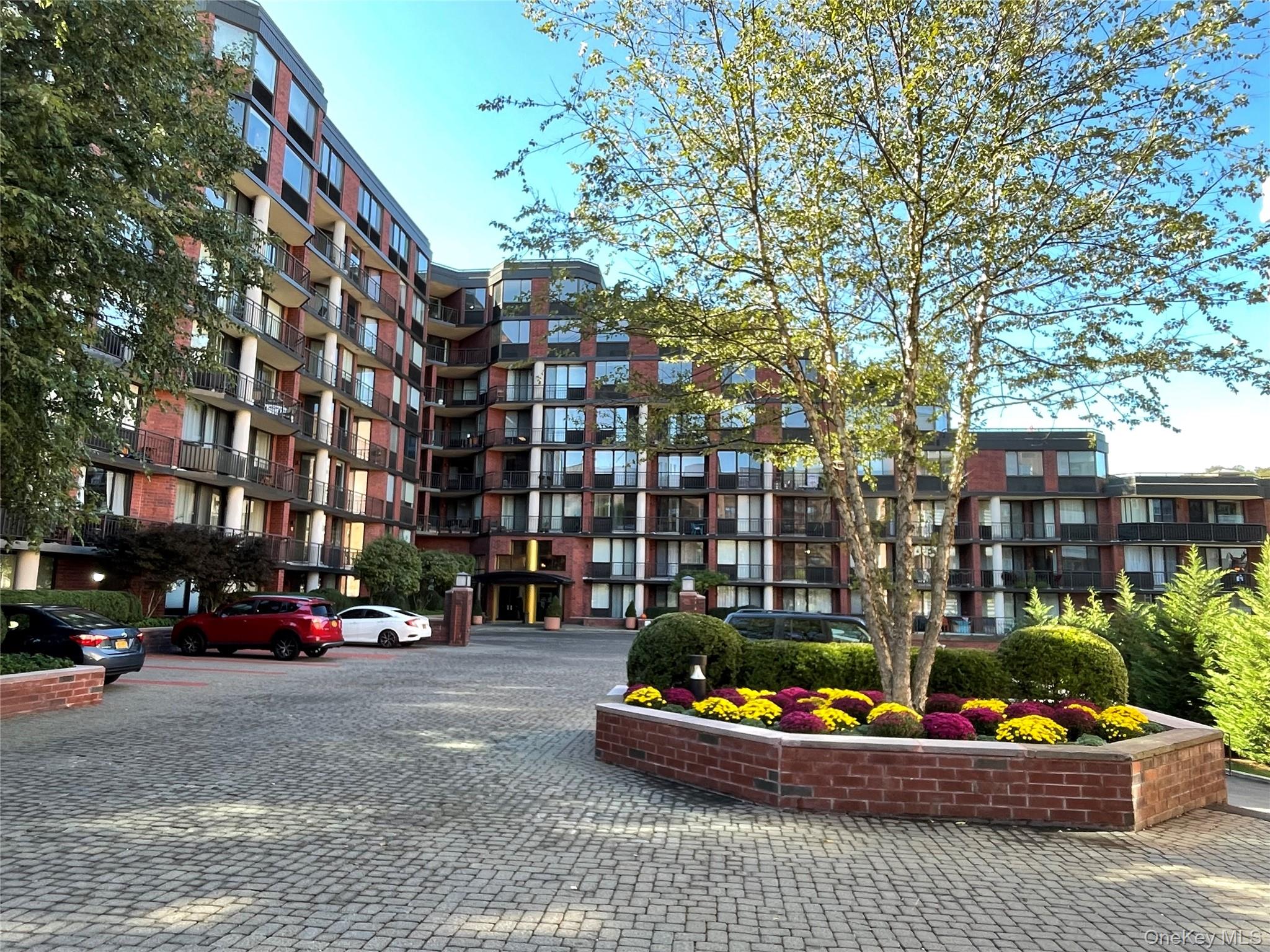 #1 photo, 50 E Hartsdale Avenue, Hartsdale , NY 10530