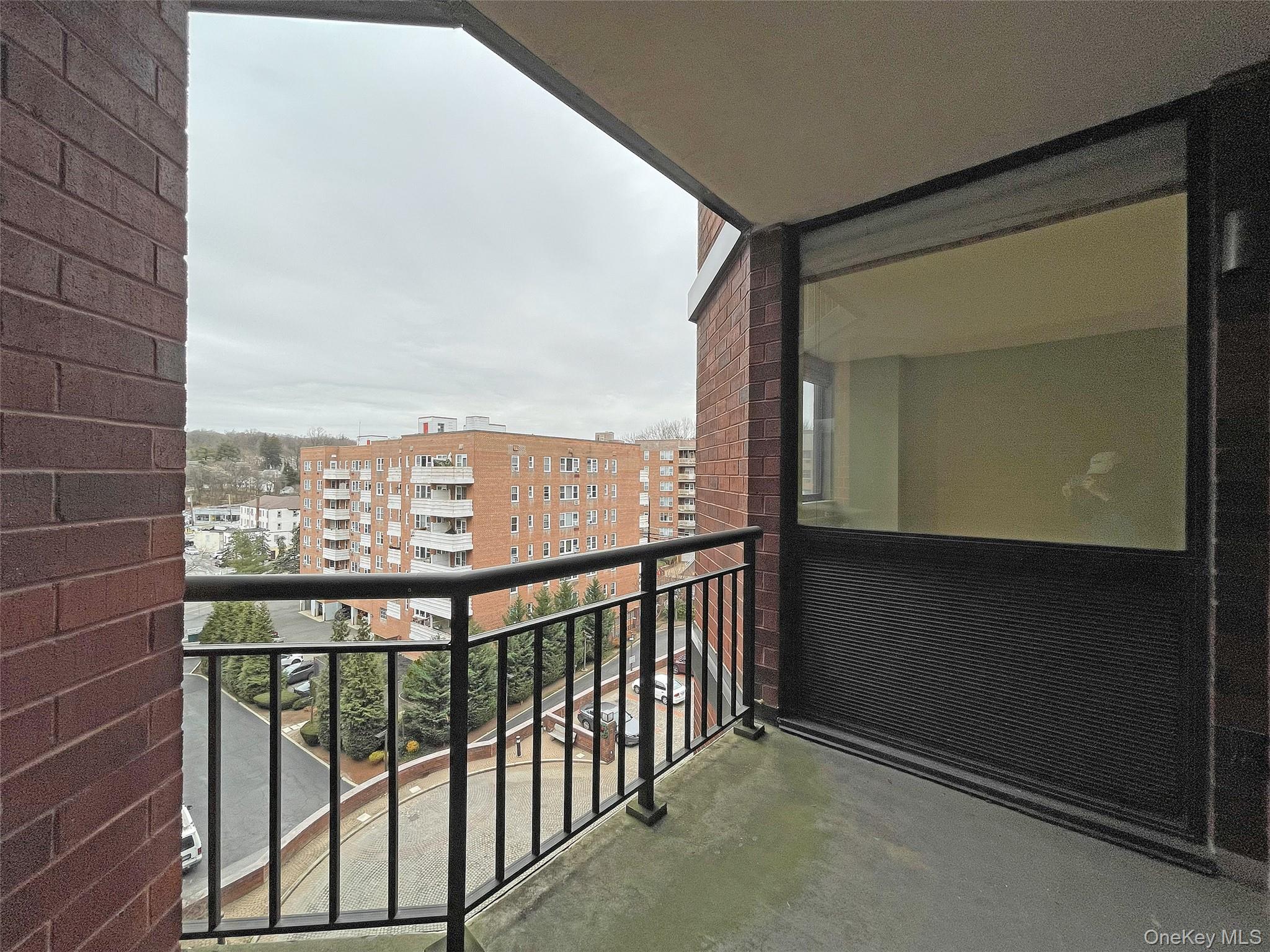 #6 photo, 50 E Hartsdale Avenue, Hartsdale , NY 10530