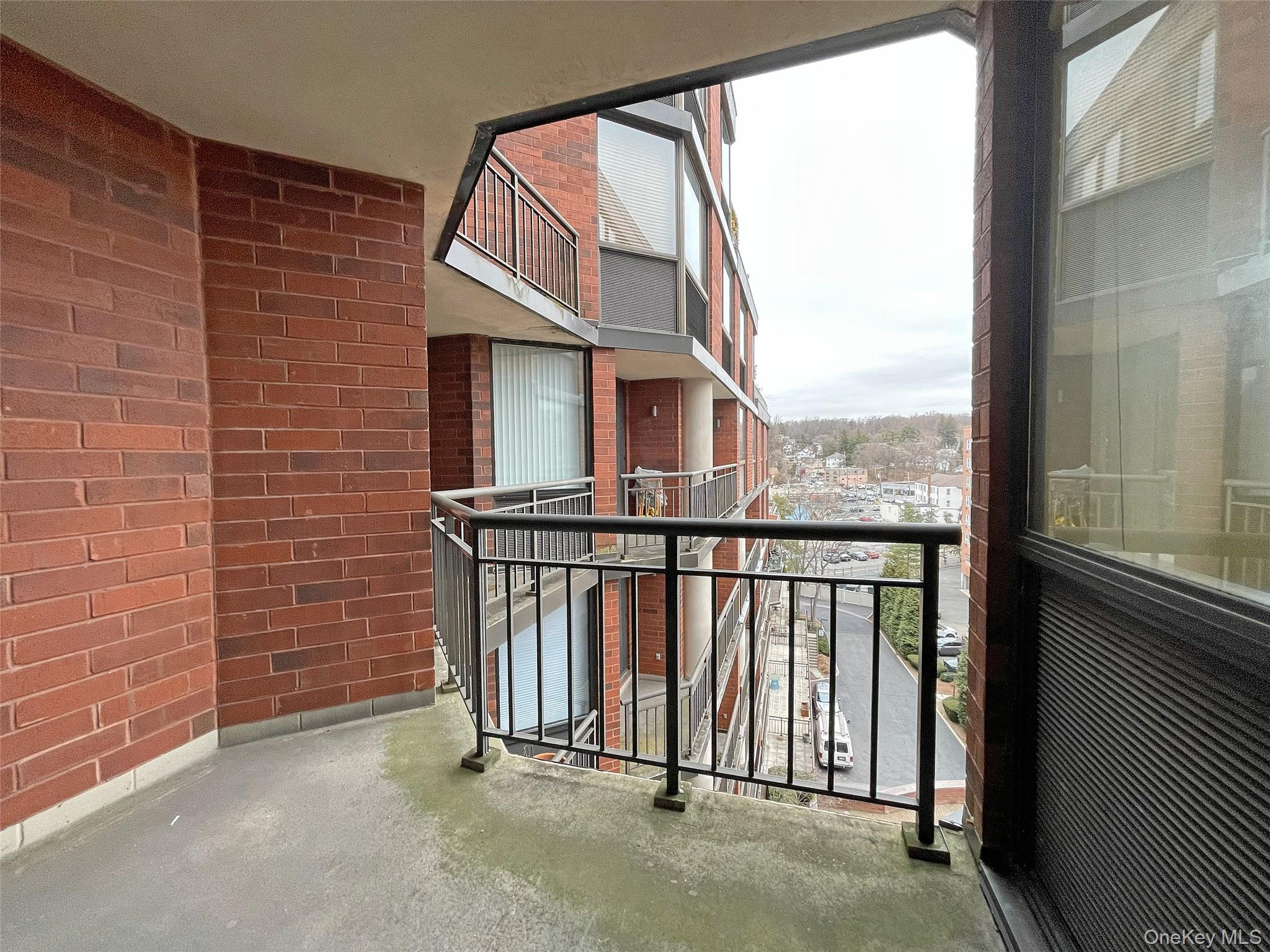 #7 photo, 50 E Hartsdale Avenue, Hartsdale , NY 10530