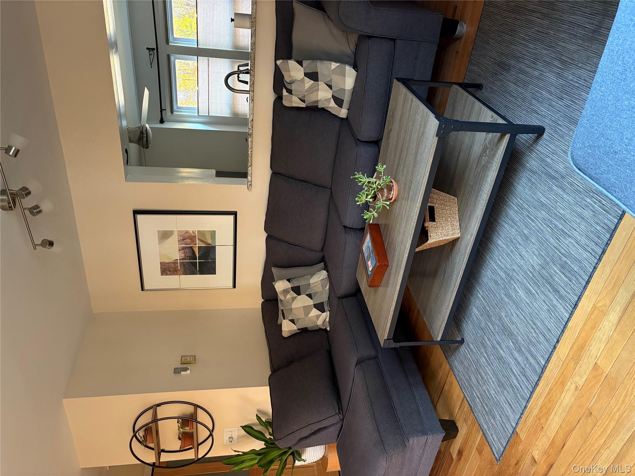 #7 photo, 48 Angela Court, Beacon , NY 12508