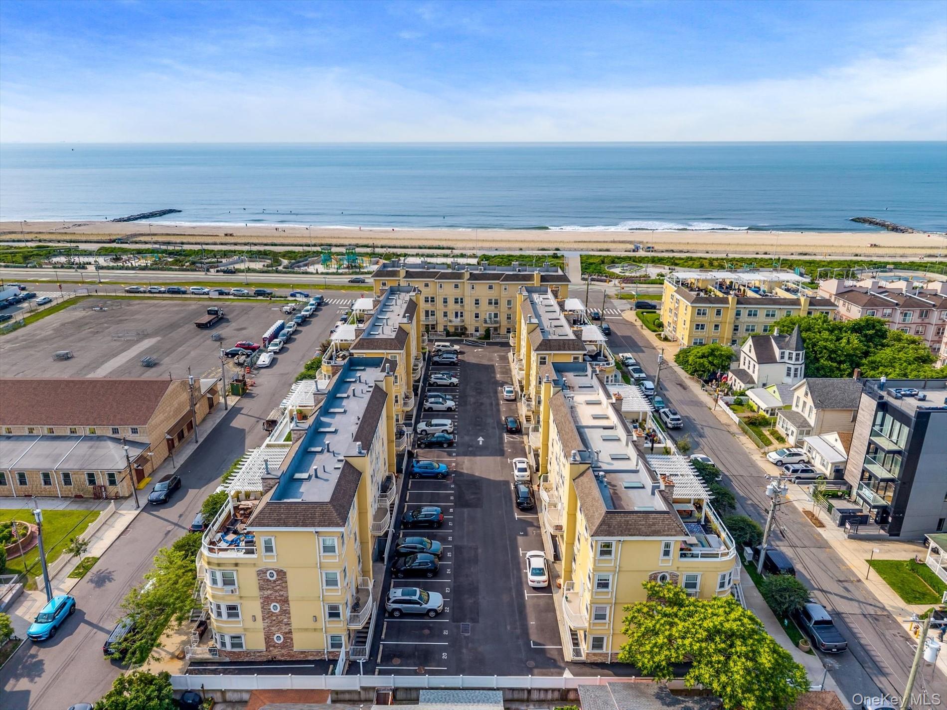 #3 photo, 183 Beach 100th Street, 皇后區 Rockaway Park , NY 11694