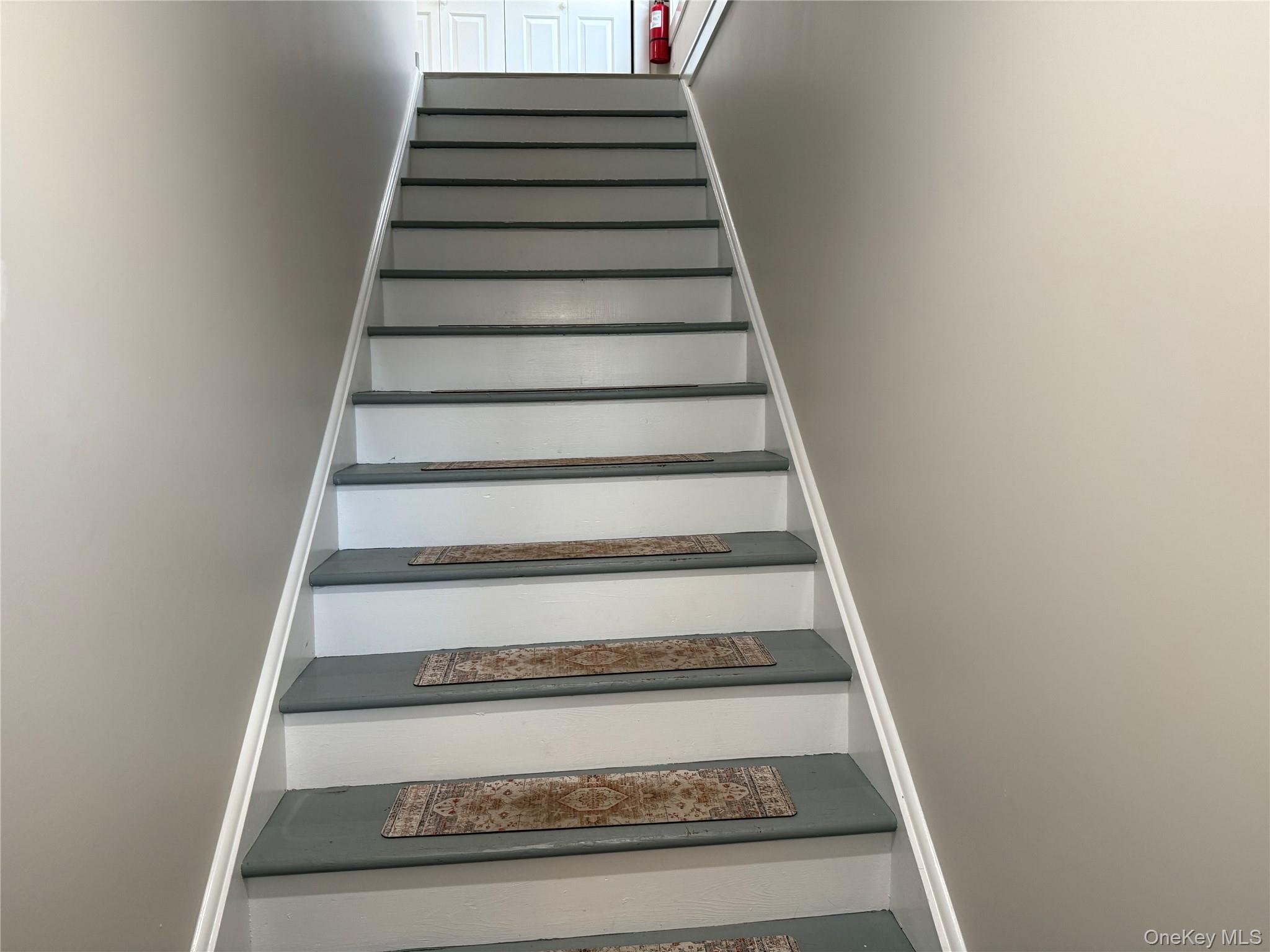 #8 photo, 341 Main Street, 東長島 艾斯利普 Islip , NY 11751