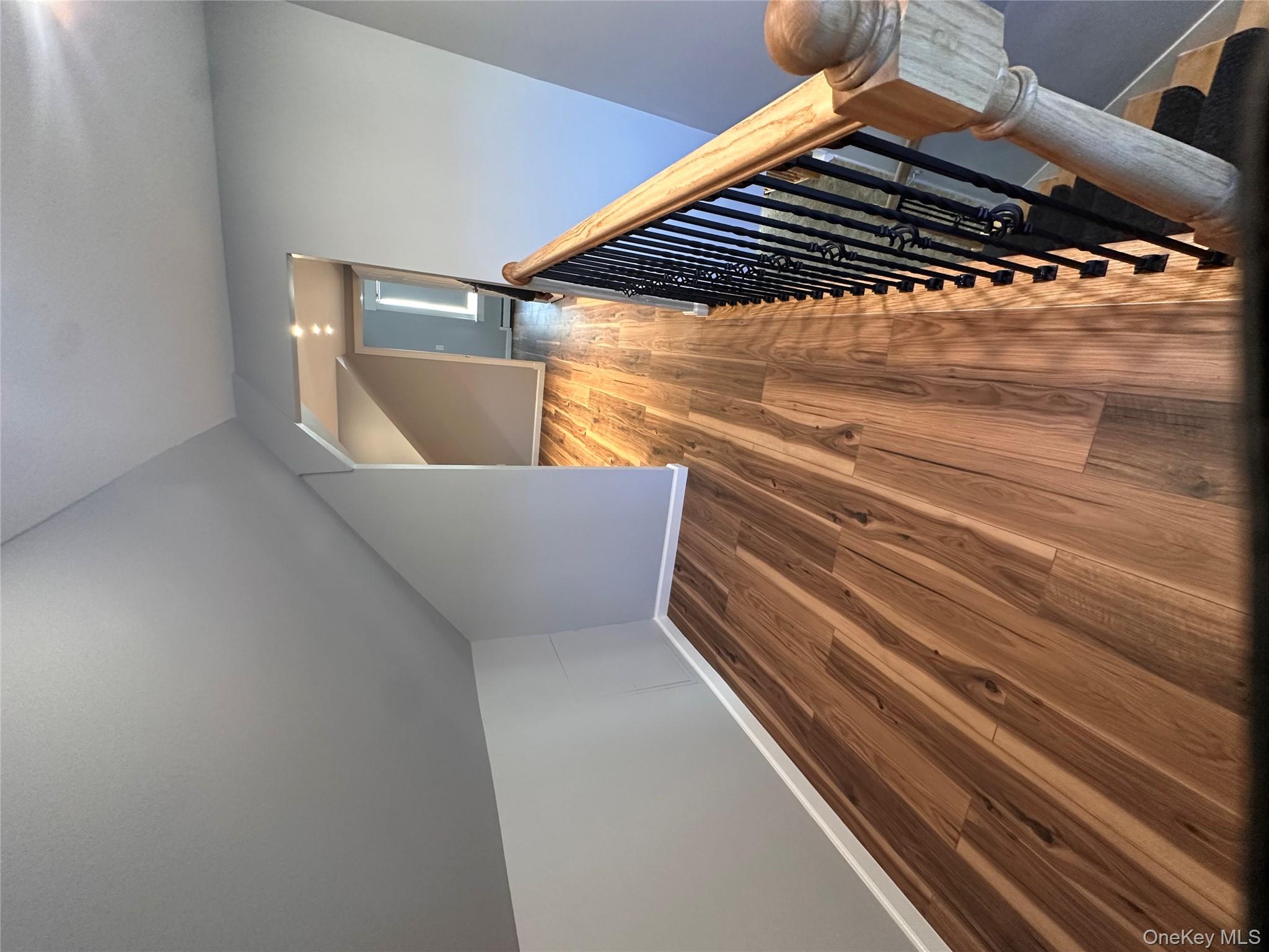 #12 photo, 24 Kellogg Street, ناسو Oyster Bay , NY 11771