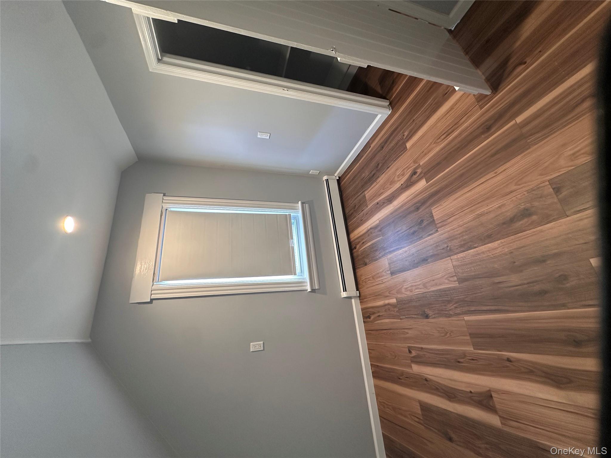 #13 photo, 24 Kellogg Street, ناسو Oyster Bay , NY 11771