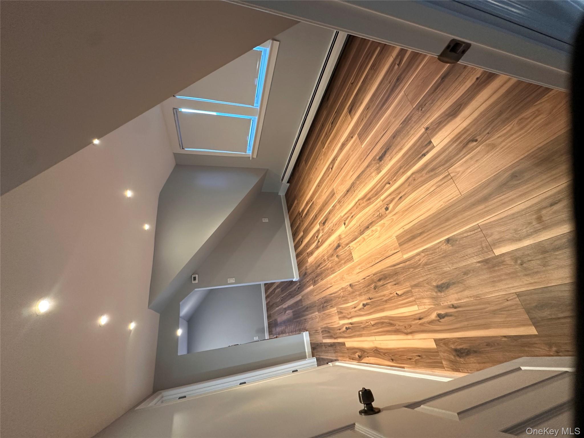 #14 photo, 24 Kellogg Street, ناسو Oyster Bay , NY 11771