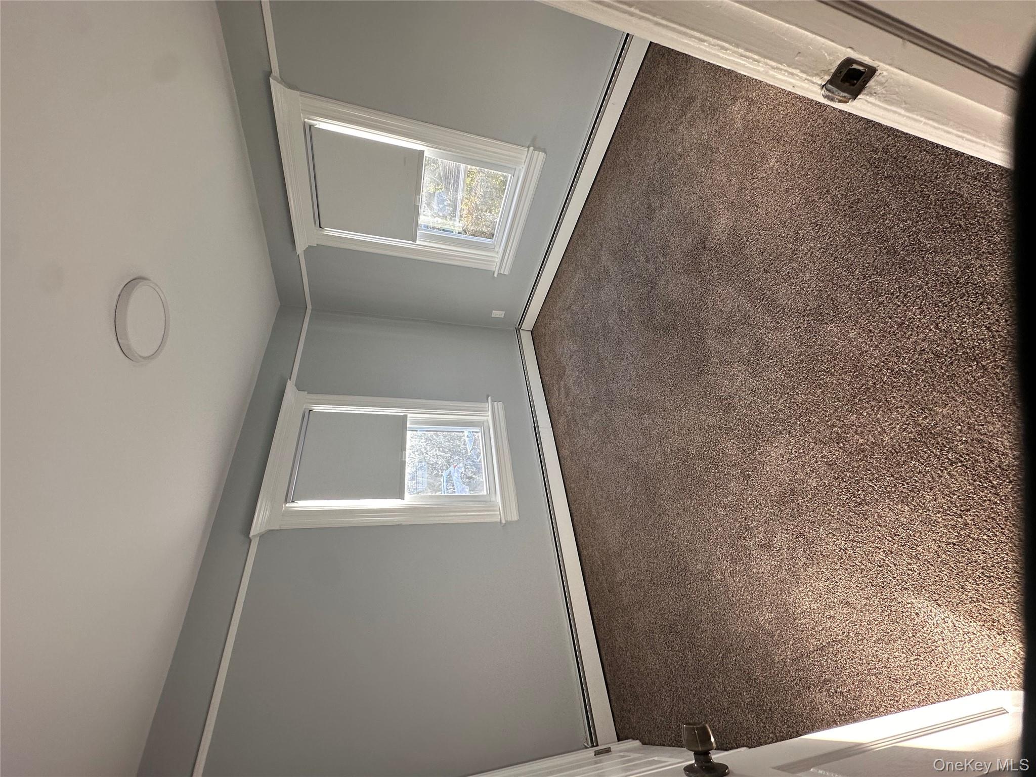 #7 photo, 24 Kellogg Street, ناسو Oyster Bay , NY 11771