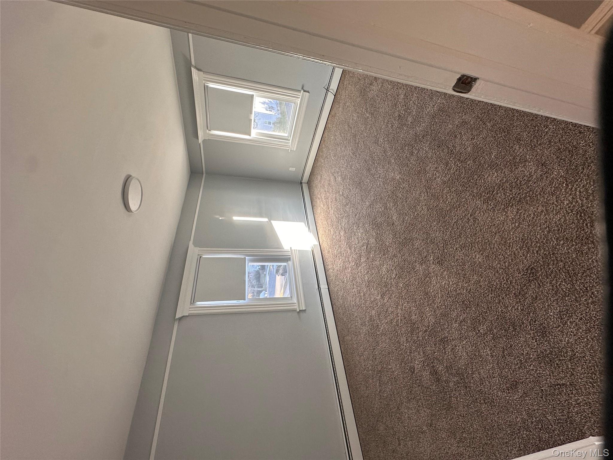 #8 photo, 24 Kellogg Street, ناسو Oyster Bay , NY 11771