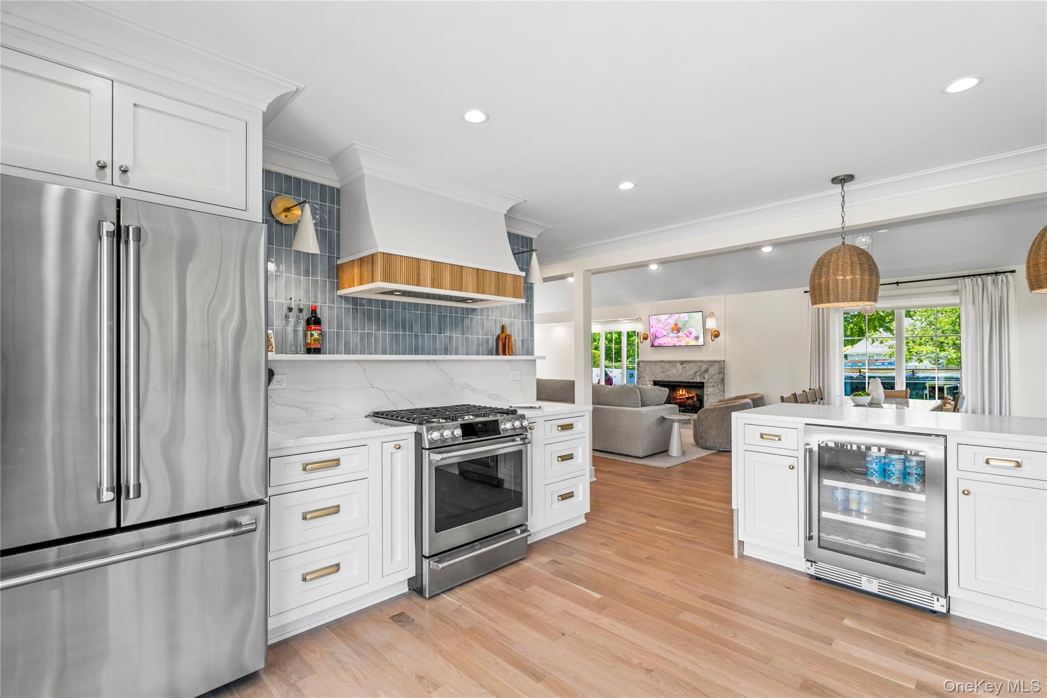 #11 photo, 4 Carriage Lane, سوفولك Southampton , NY 11968